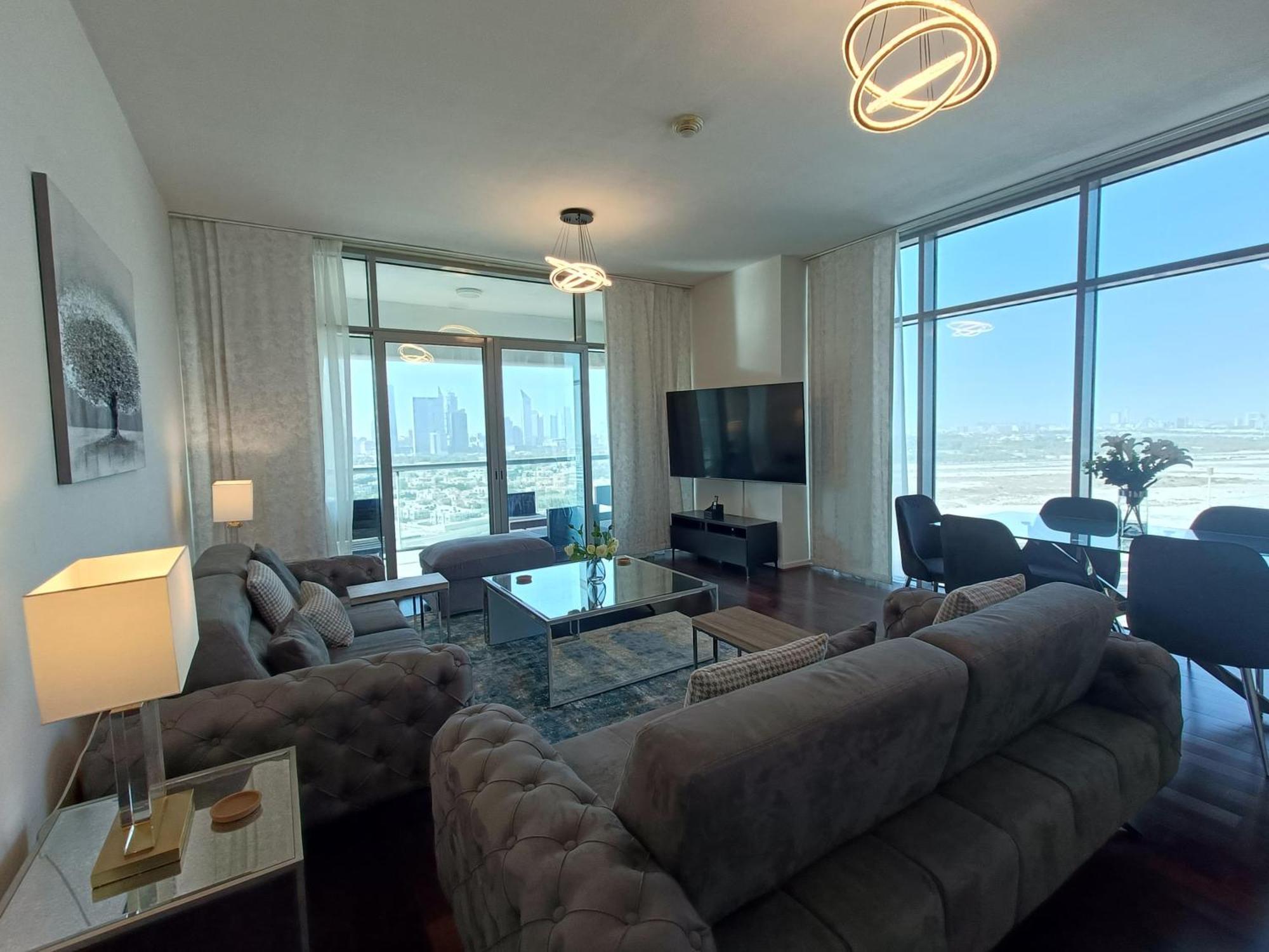 Quill - Canal View Spacious 3 Bedroom *