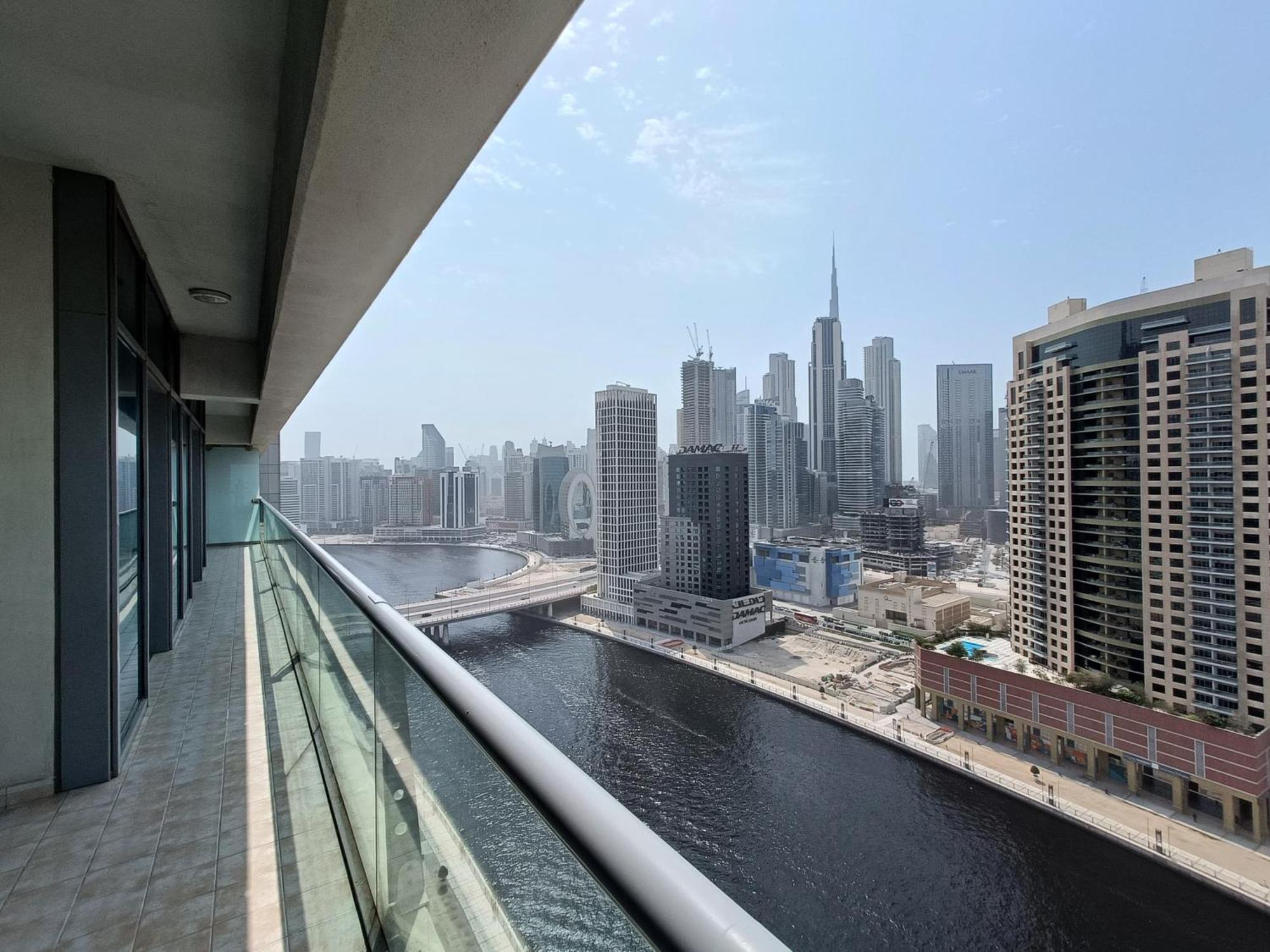 Quill - Canal View Spacious 3 Bedroom Apartment