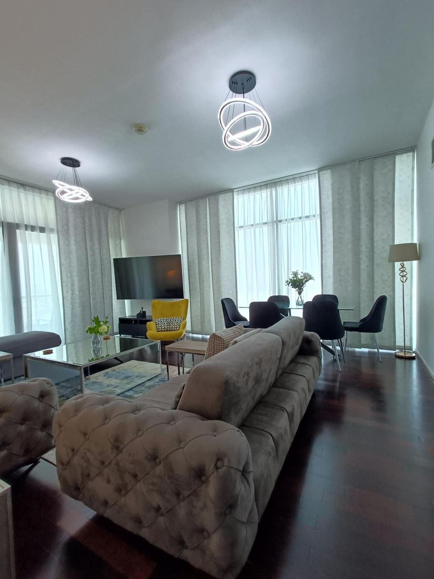 Quill - Canal View Spacious 3 Bedroom *