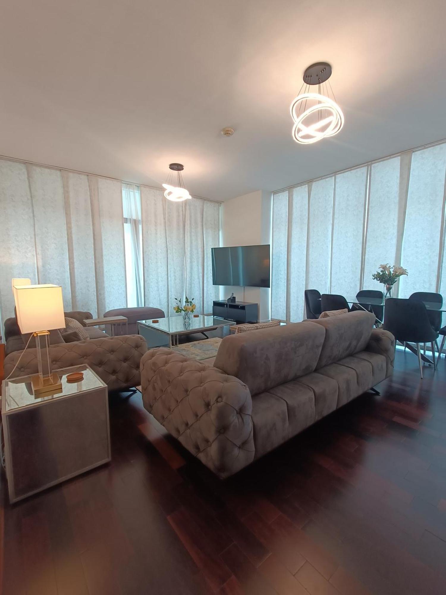 Quill - Canal View Spacious 3 Bedroom Dubai
