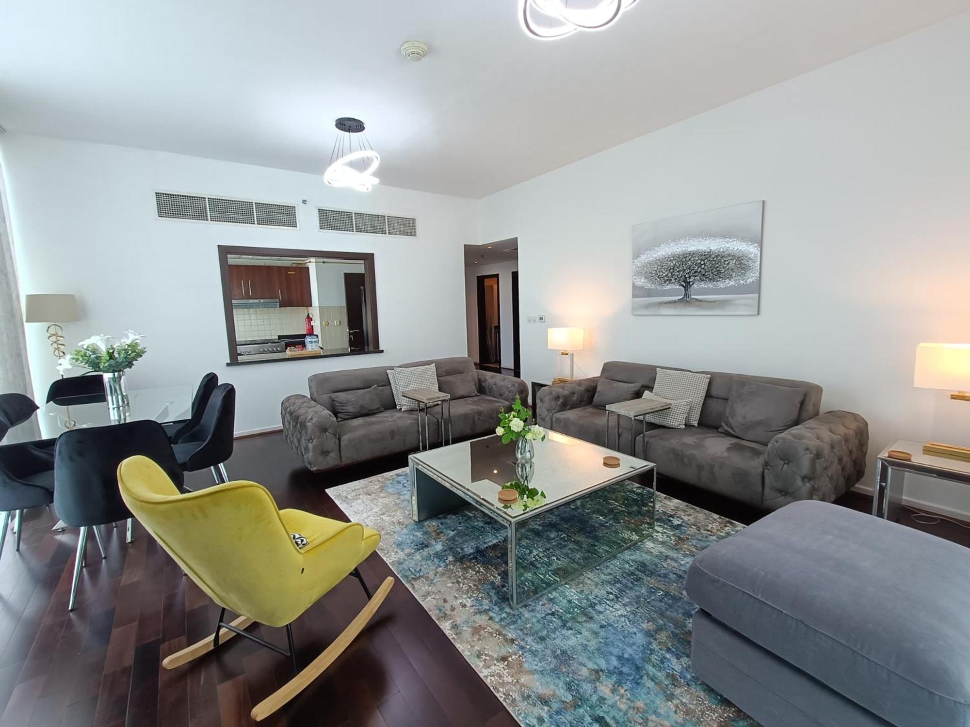 Quill - Canal View Spacious 3 Bedroom Dubai