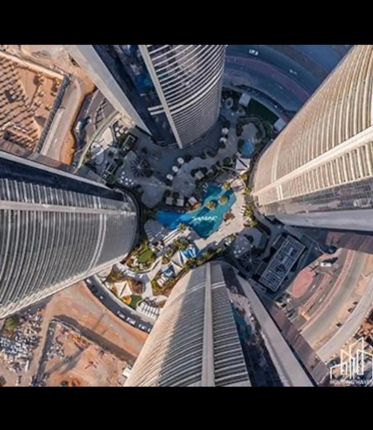 Luxury 1br - 5 Min Drive To Mall-5 Star Facilities Dubai