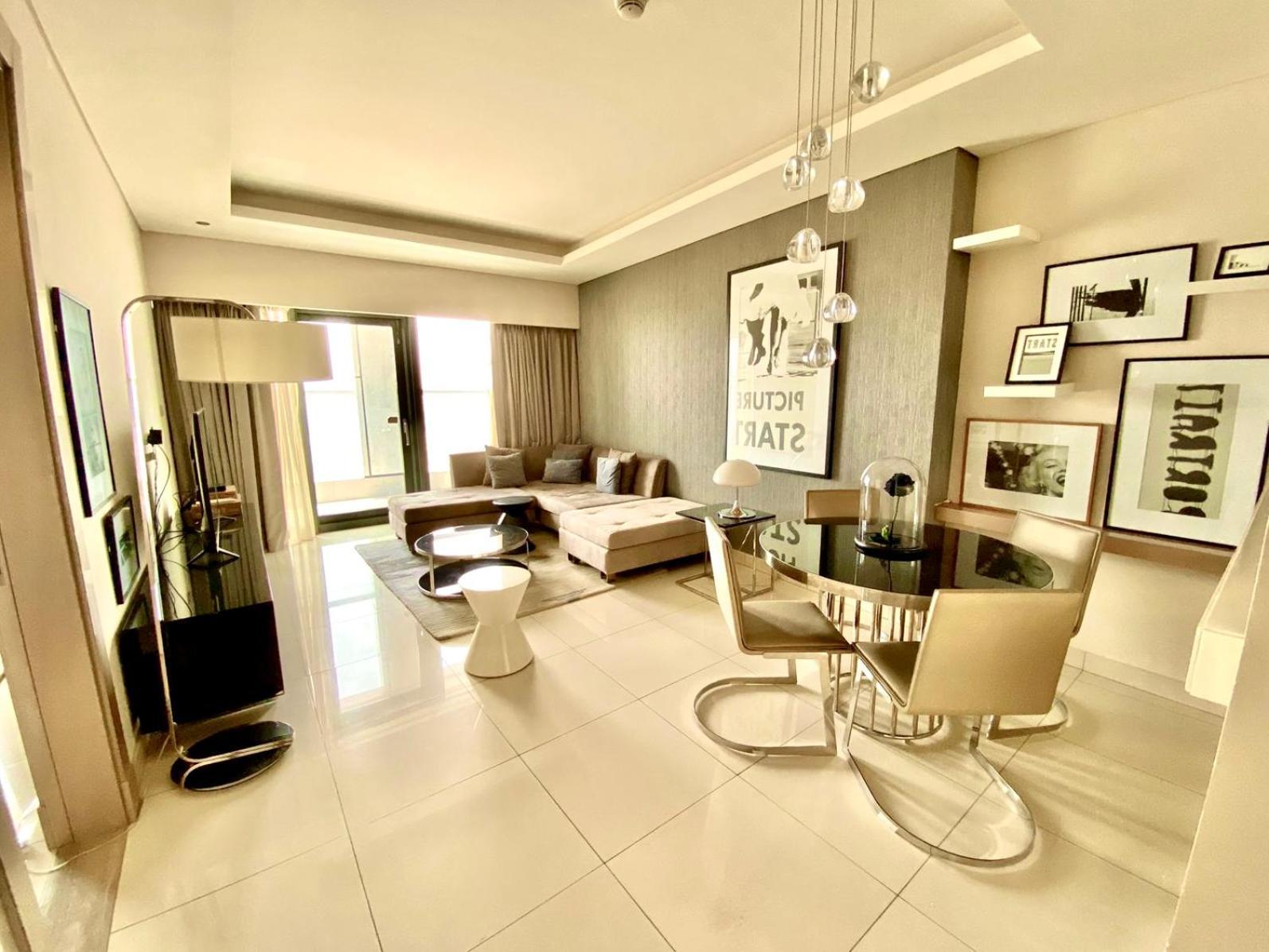 Apartamento Luxury 1br - 5 Min Drive To Mall-5 Star Facilities Dubai