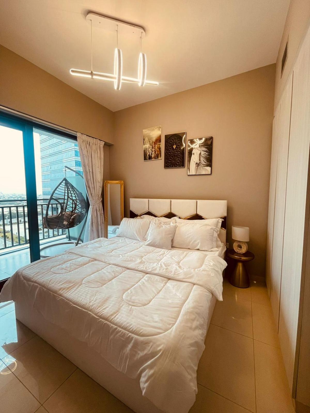 Luxury 1-bedroom Oasis Near Downtown Apartment