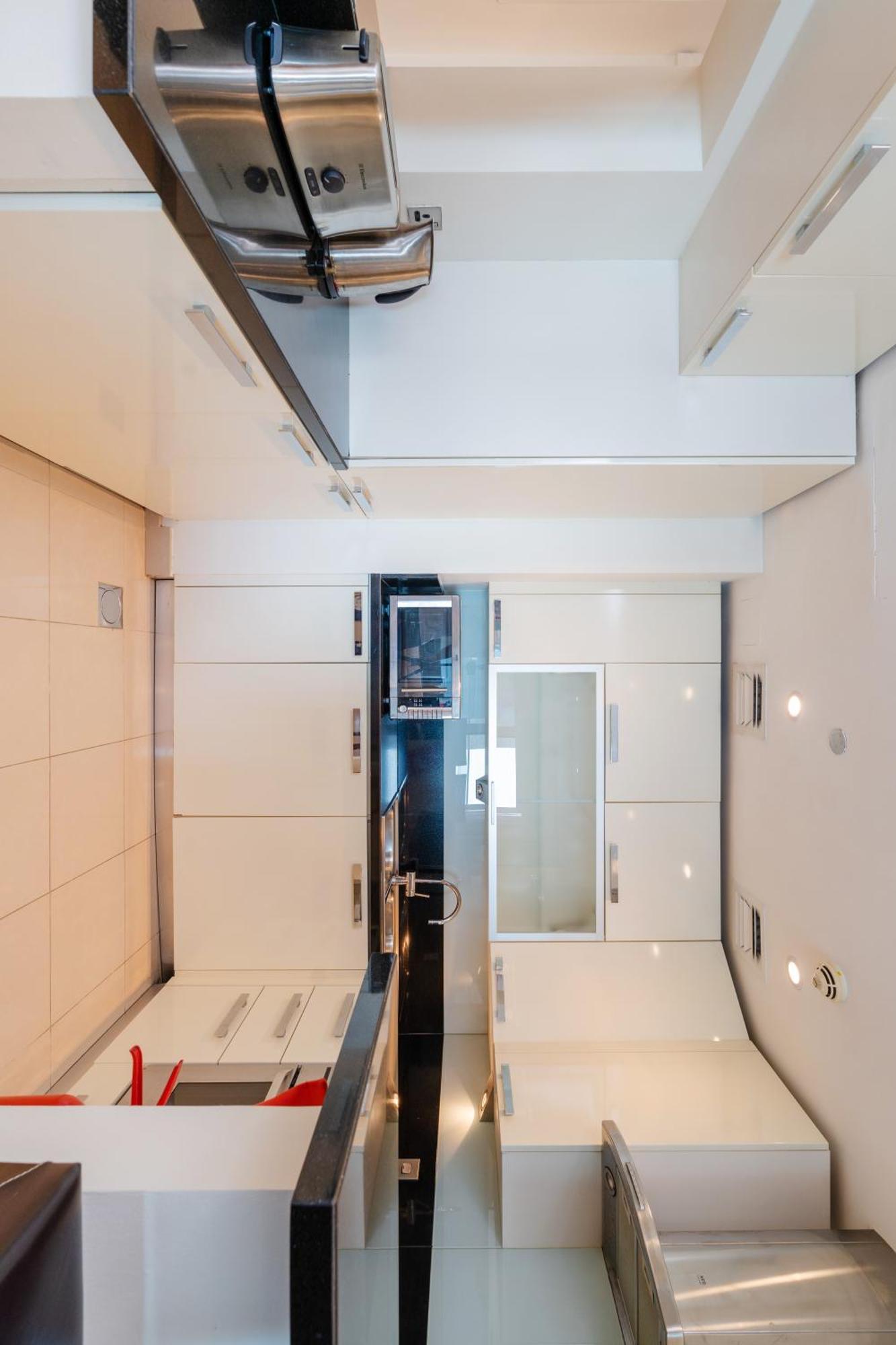Royal Club By Rvhr, Bonnington Residential Tower - Jlt * Dubai