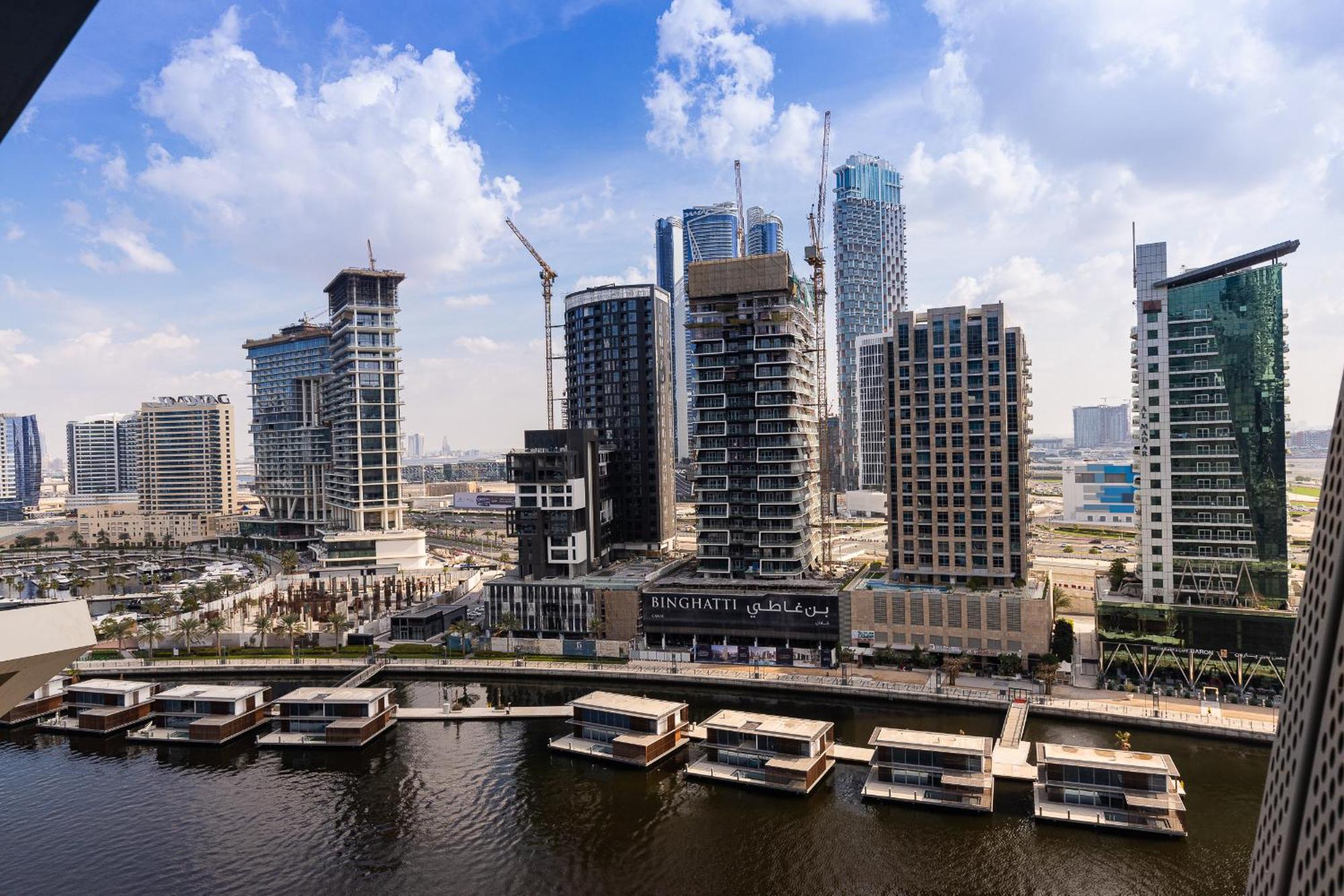 Simply Comfort In J One Tower Apartment Dubai
