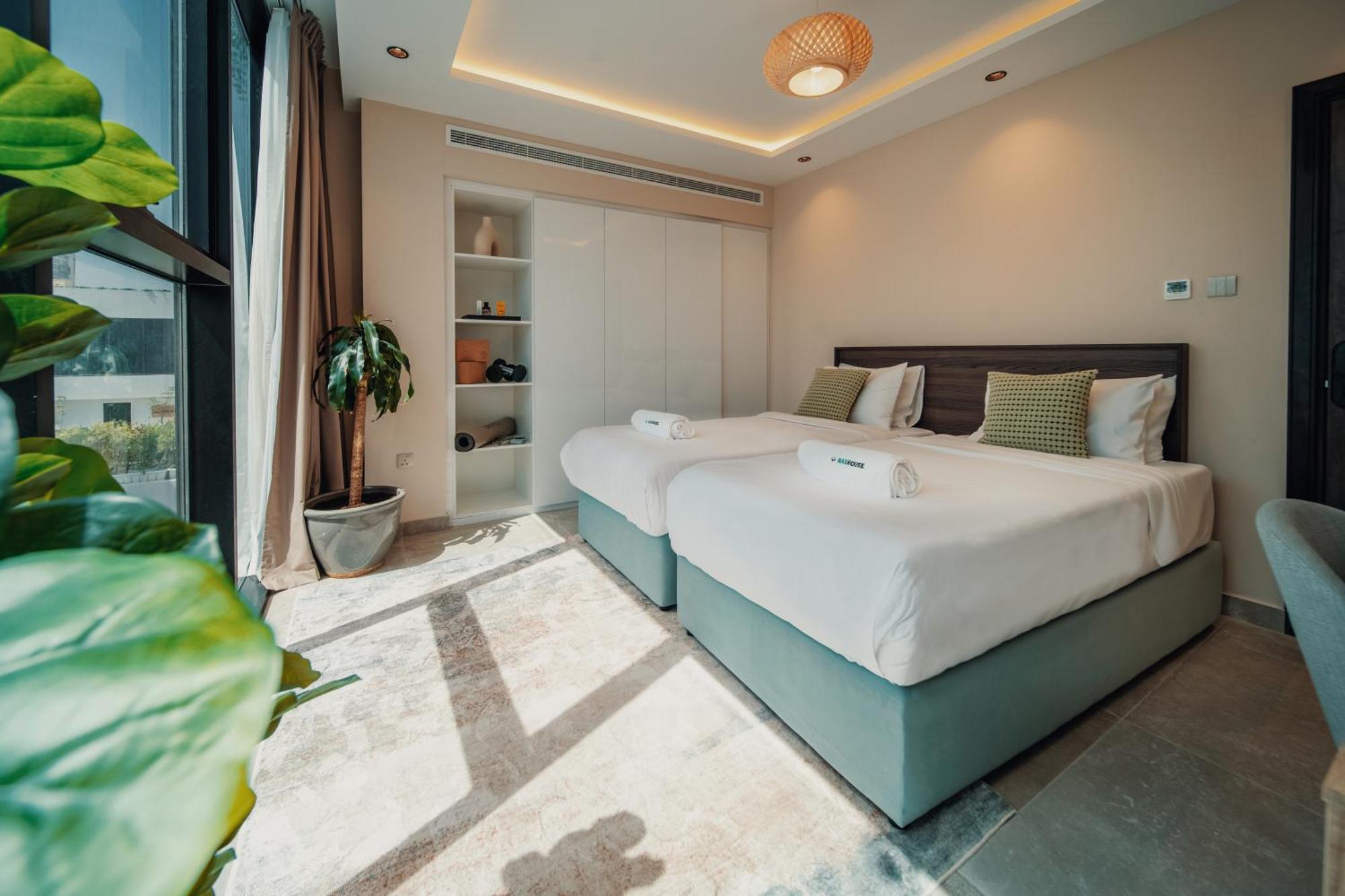 Nas House Private Hotel Dubai