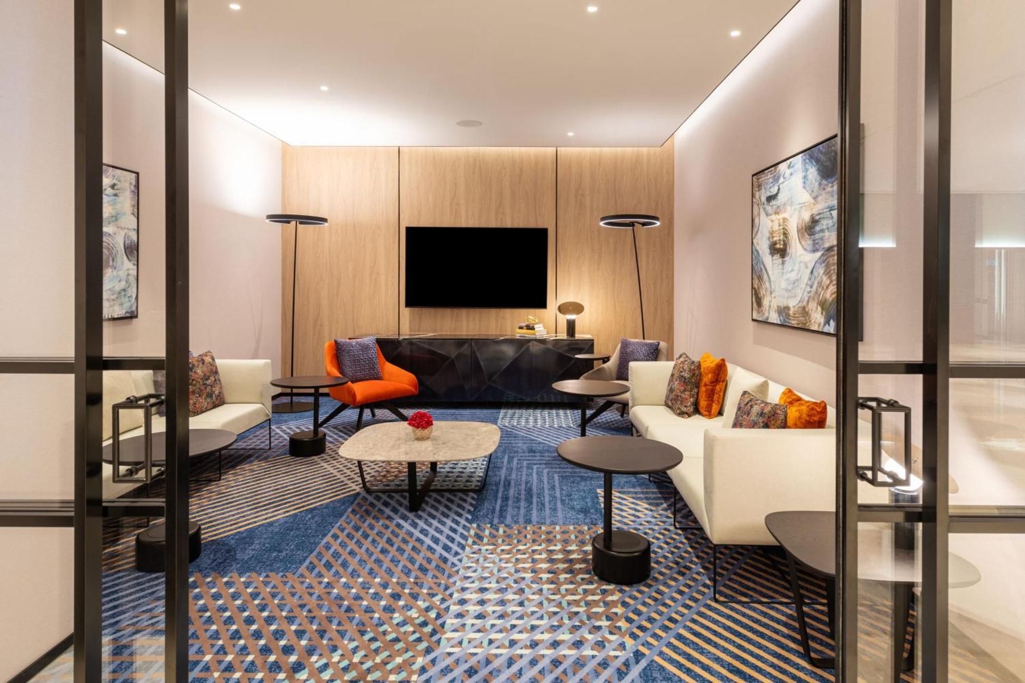 Sheraton Mall Of The Emirates Hotel, Hotel