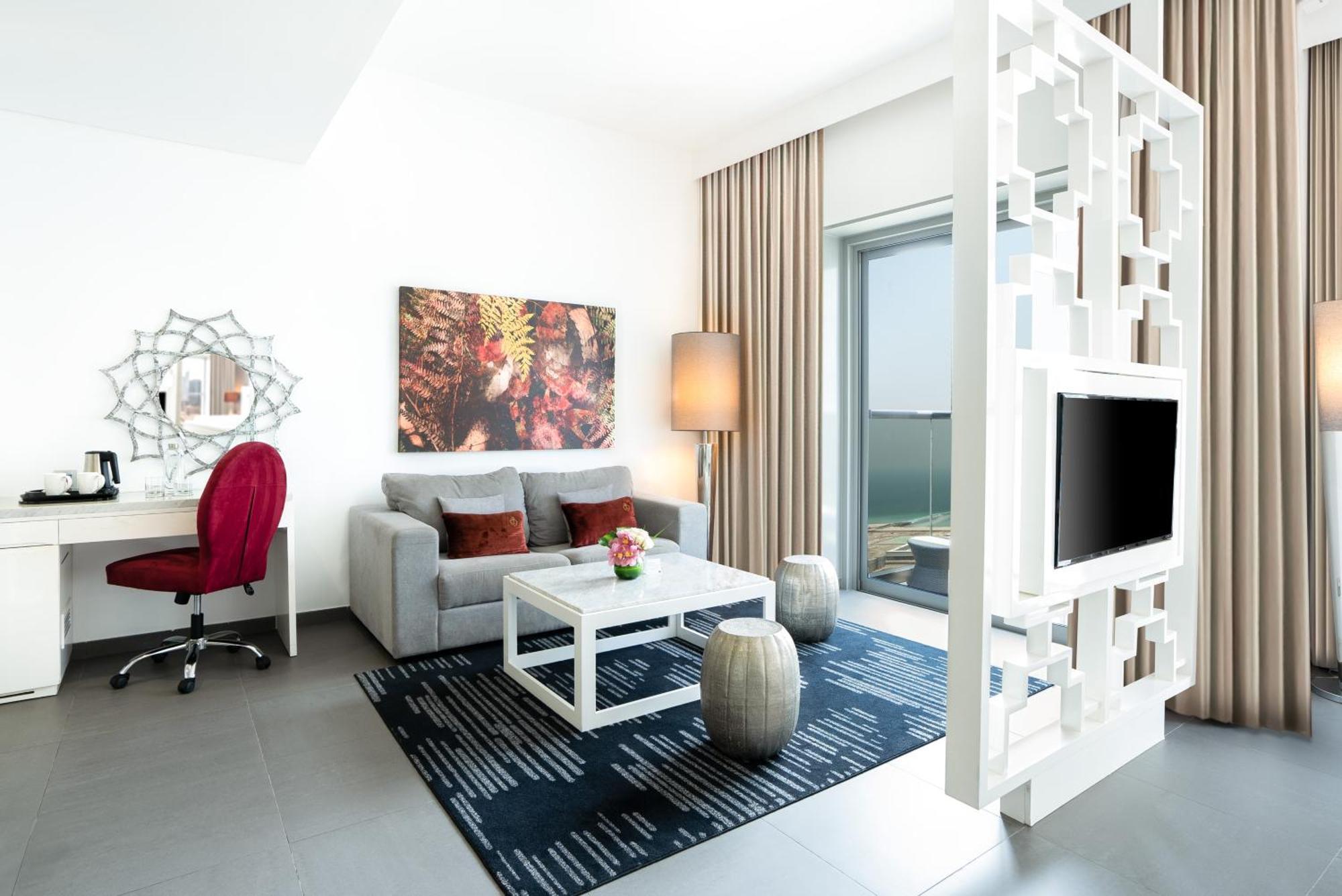 The First Collection Marina Hotel Dubai