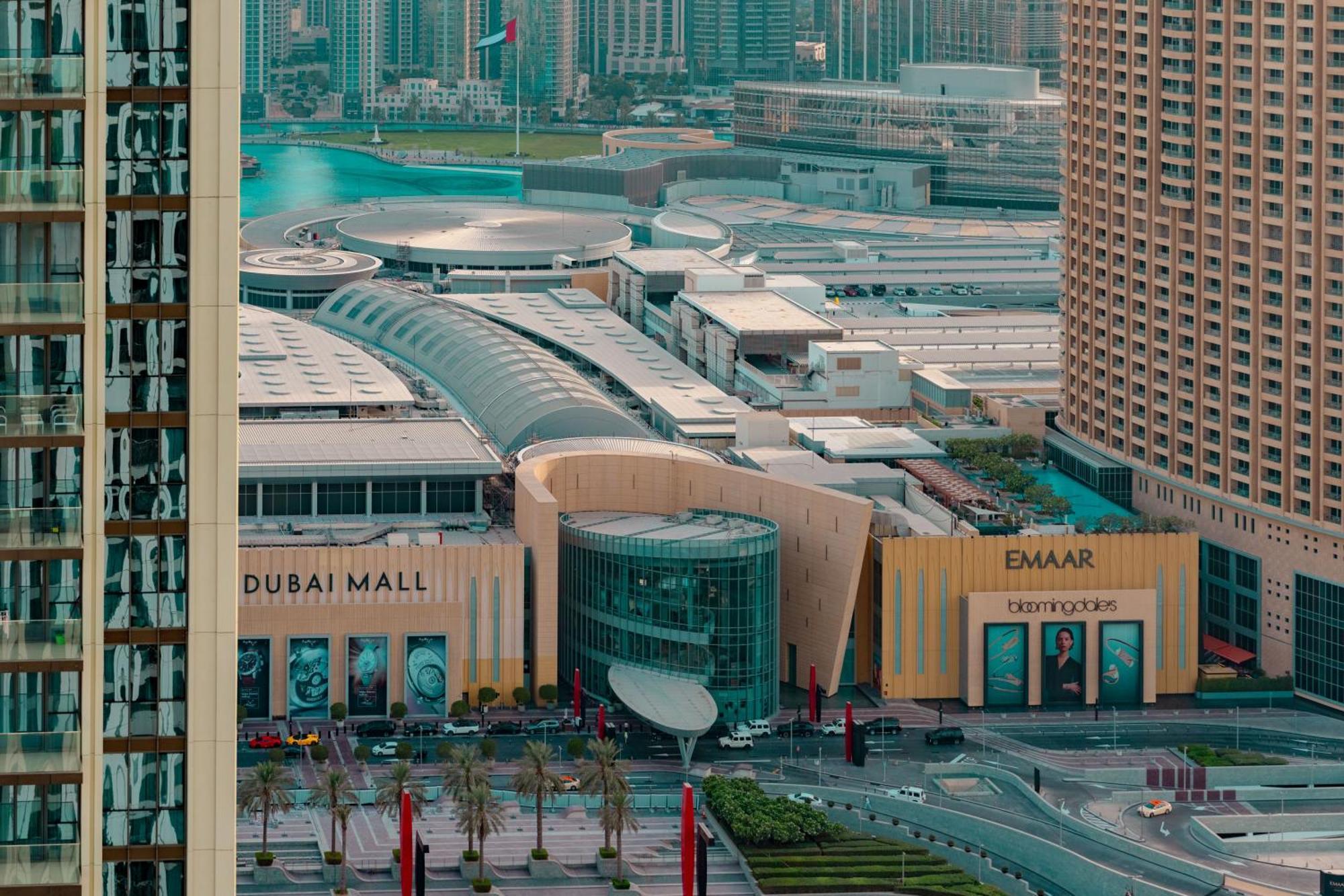 Prime Retreats @ Downtown Views By Emaar *