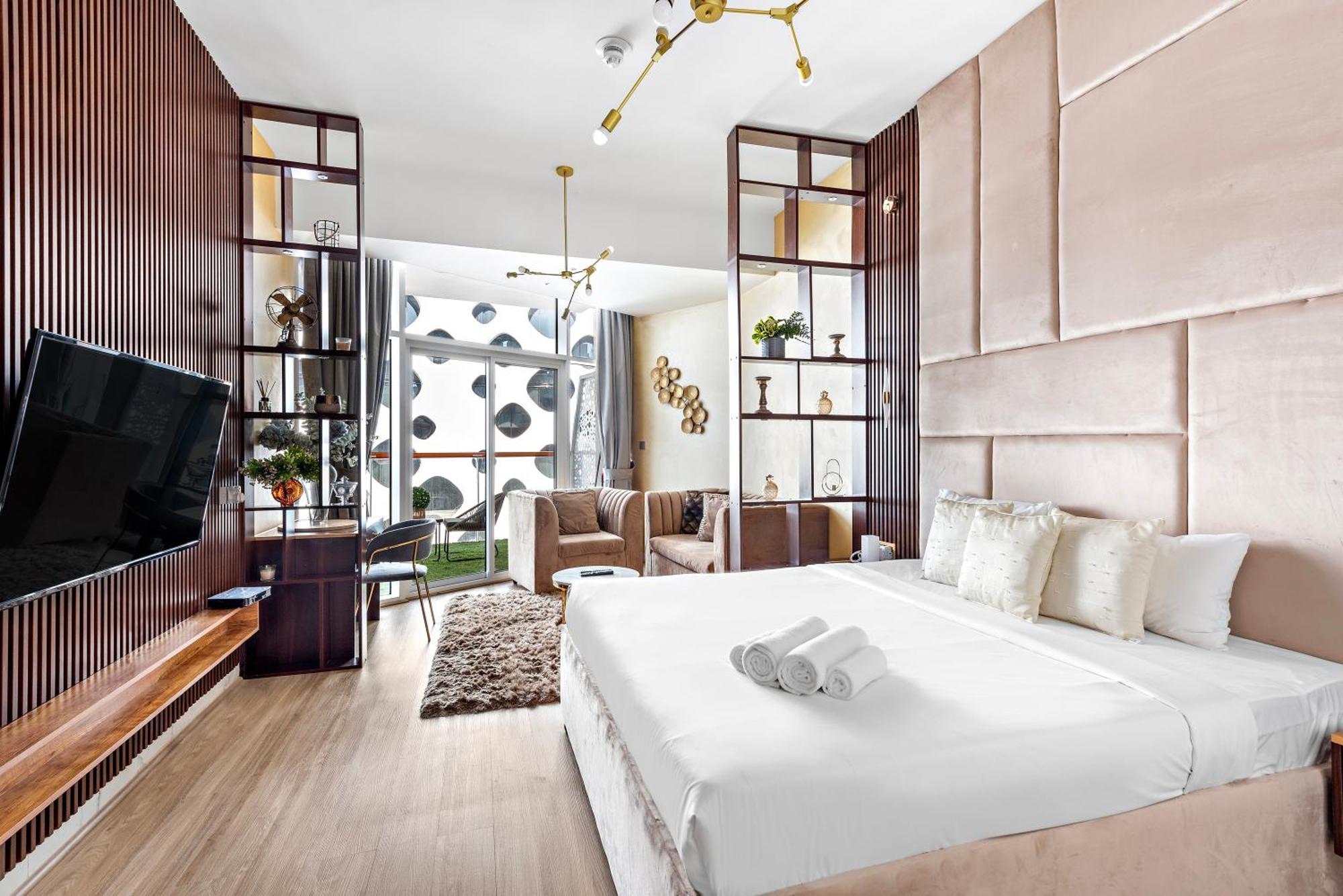Furnished Millennium Binghatti Dubai