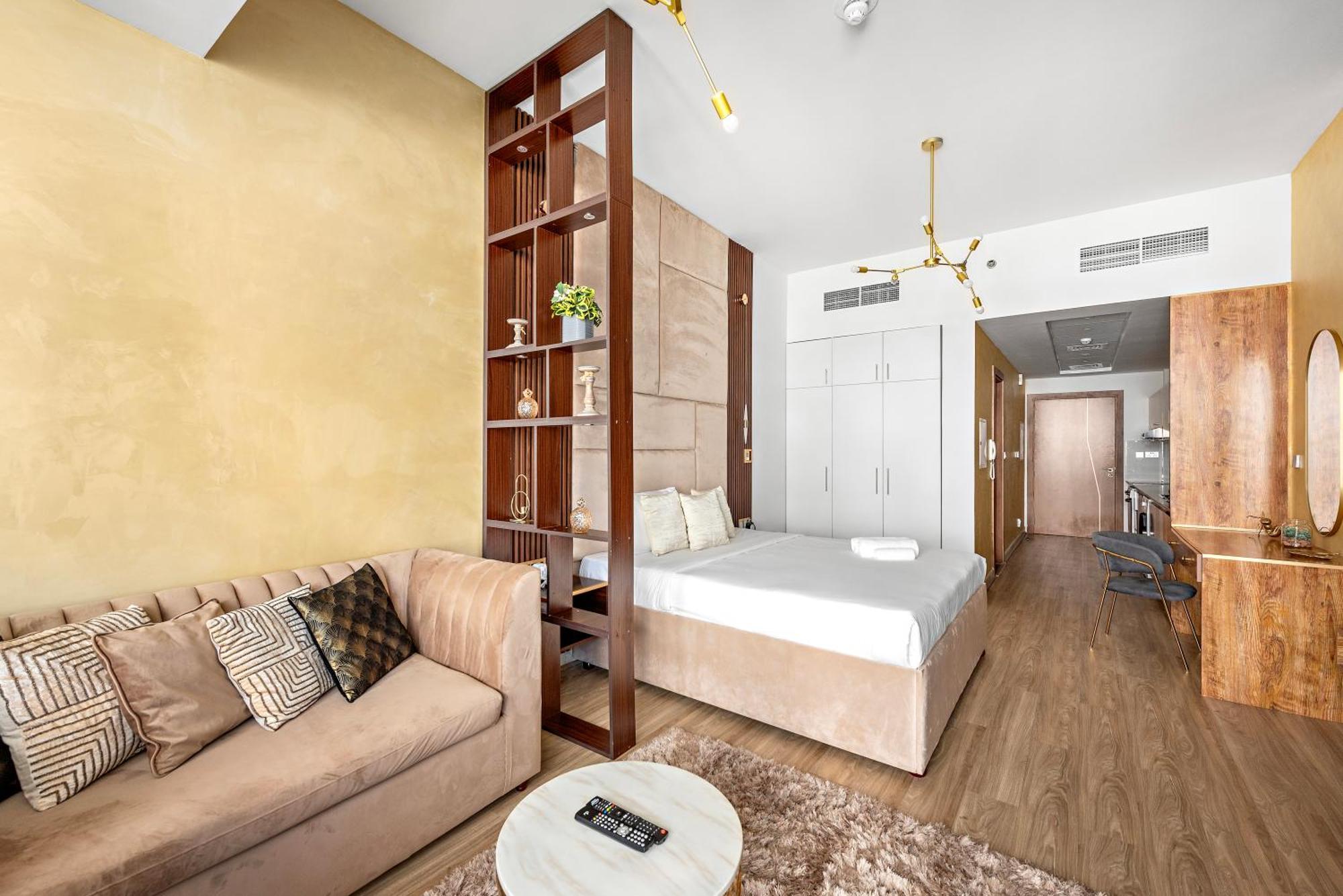 Apartment Furnished Millennium Binghatti