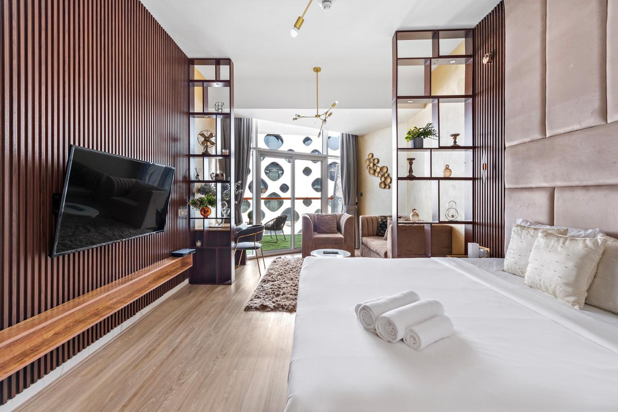 Furnished Millennium Binghatti Dubai