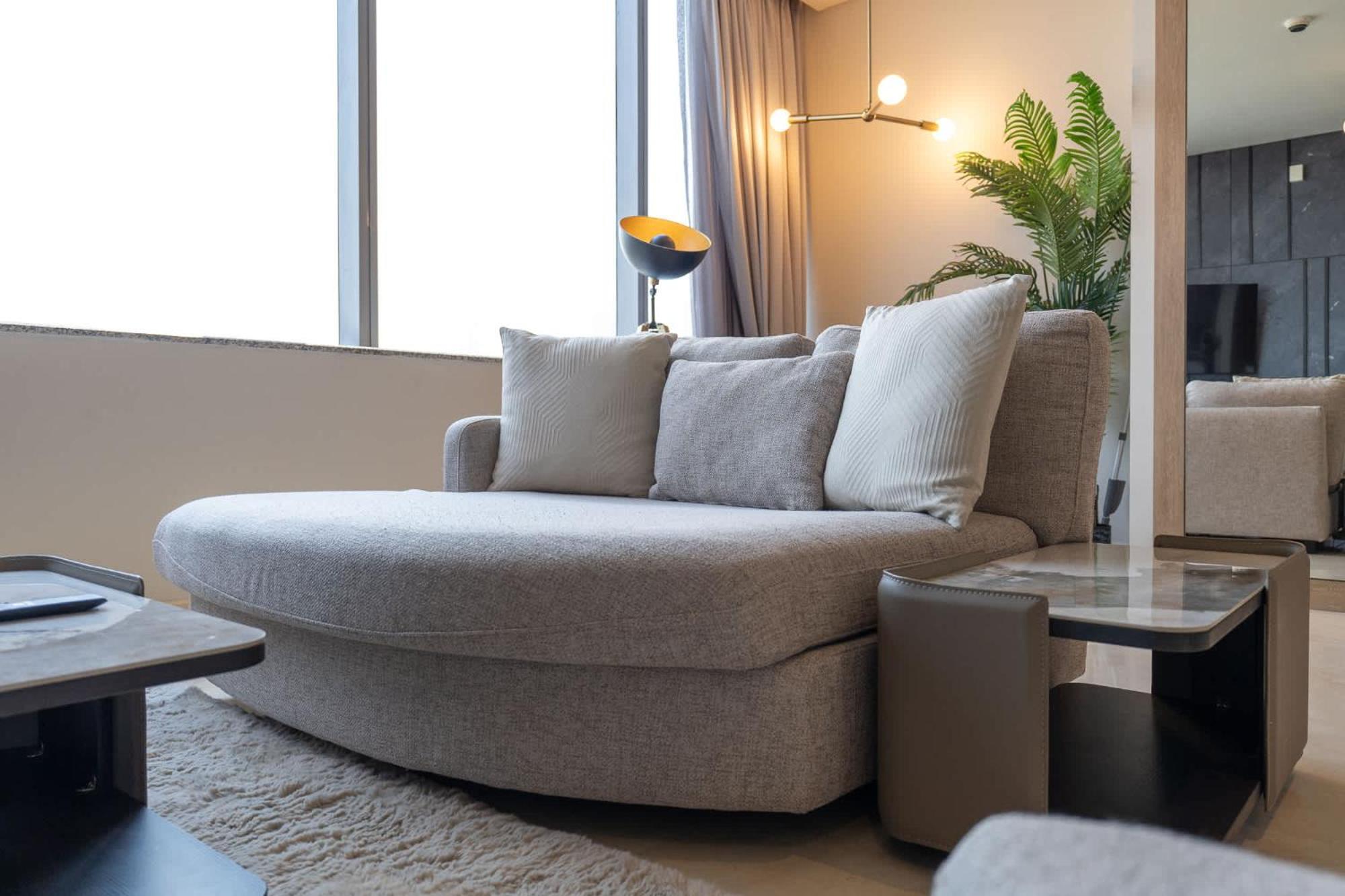 Daire Stylish With Impressive Decor And Furniture At Sky Garden! Dubai