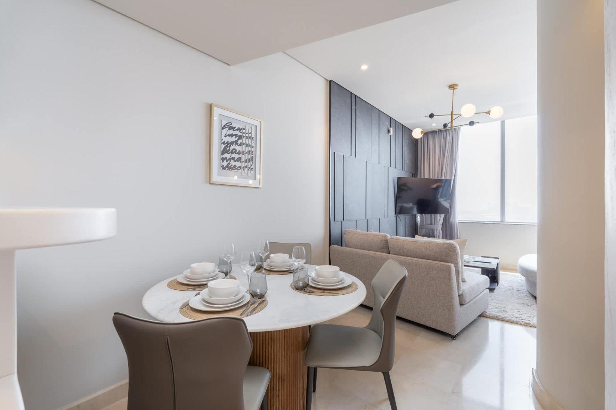 Stylish With Impressive Decor And Furniture At Sky Garden! Daire Dubai