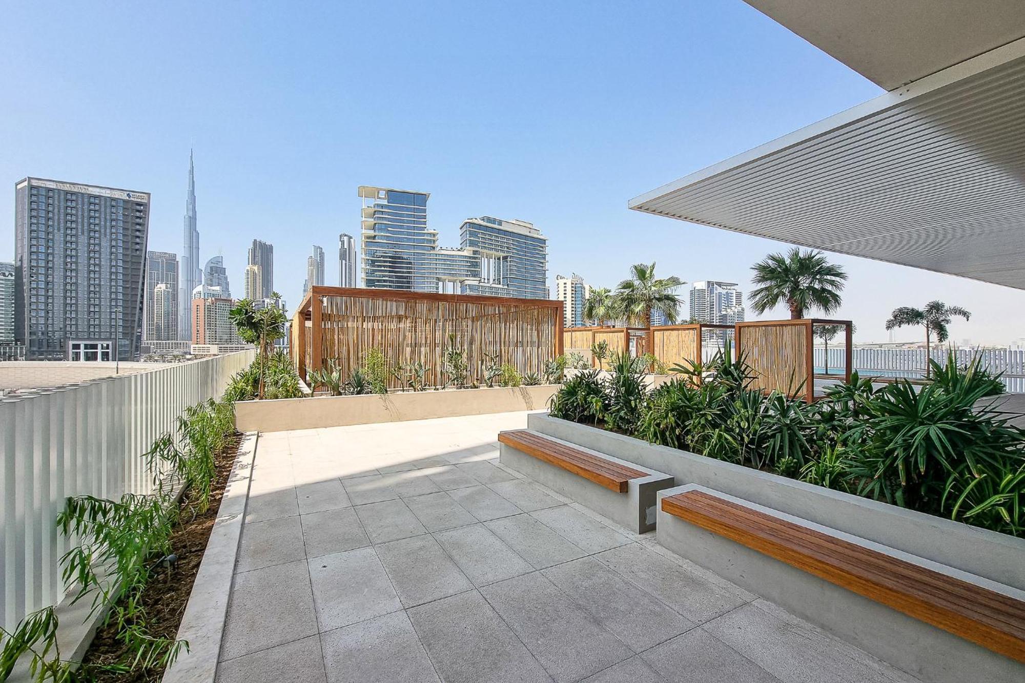 Alh Vacay - With Balcony And Burj View In Upside Daire
