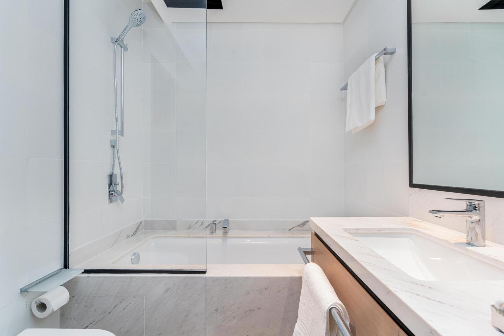 Daire 1br High-floor Elegant In Palace By Vibel Dubai