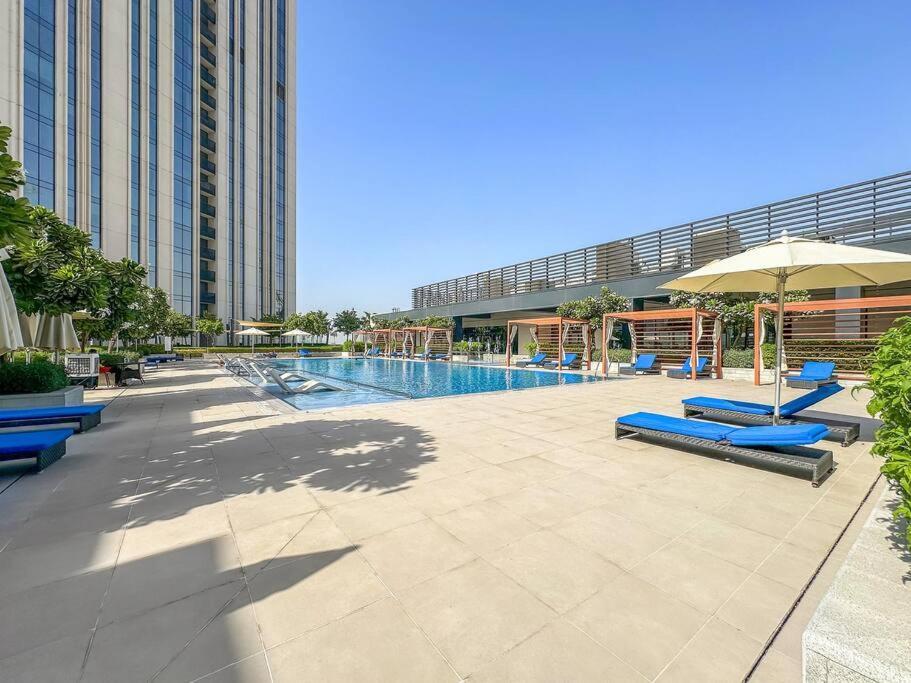 Apartment First Class 2br Stylish Bliss Dubai