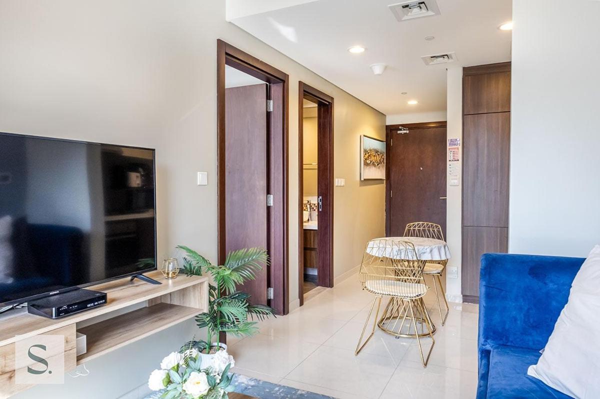 Apartment Aws Homes - Lux Gateaway Near Mall *