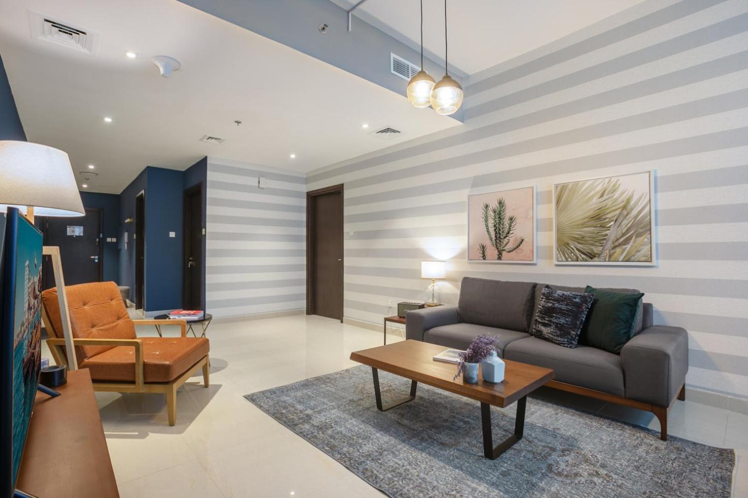 Blueground Sheikh Zayed Rd Pool Gym Dxb-462 Apartment