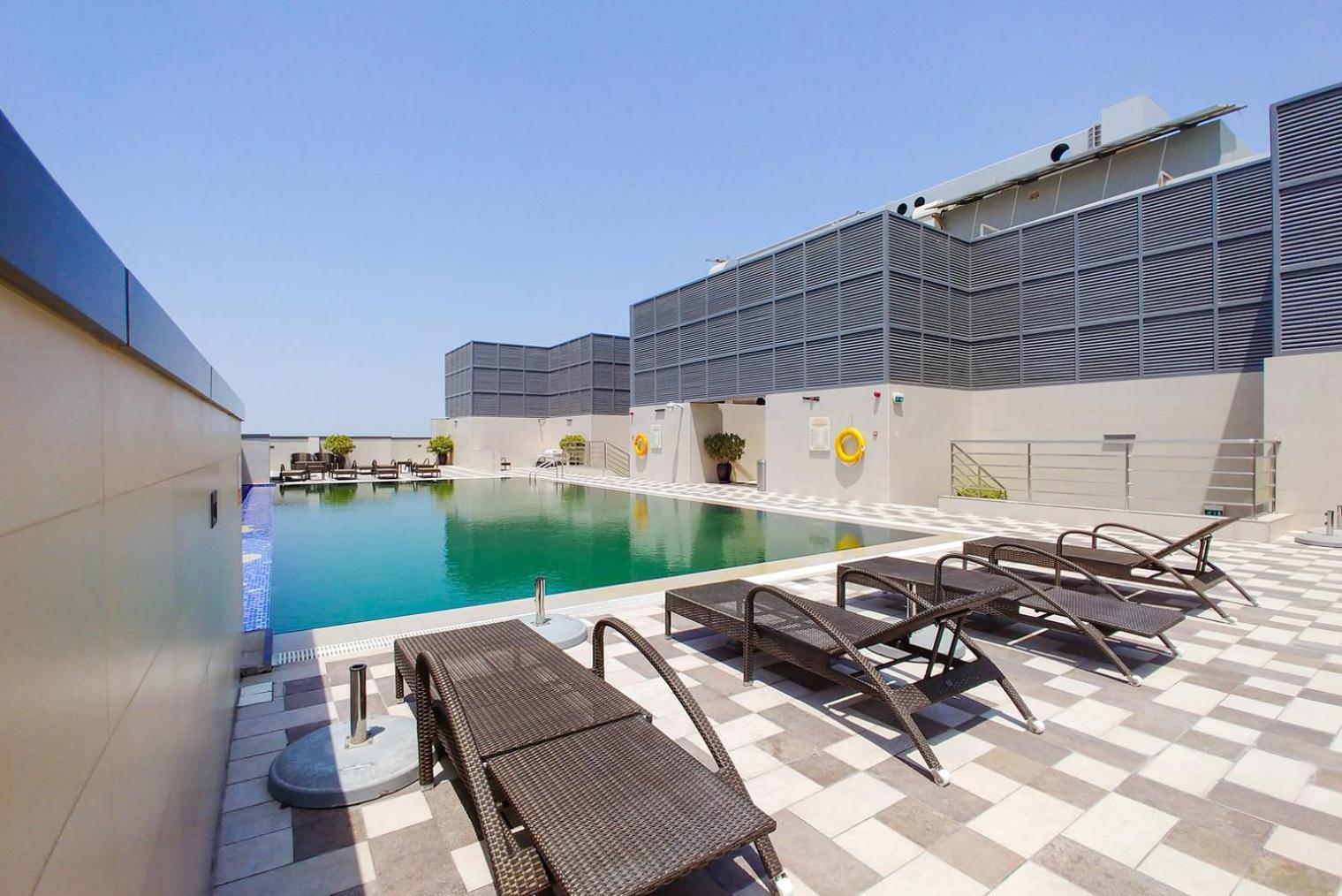 Blueground Sheikh Zayed Rd Pool Gym Dxb-462 Apartment