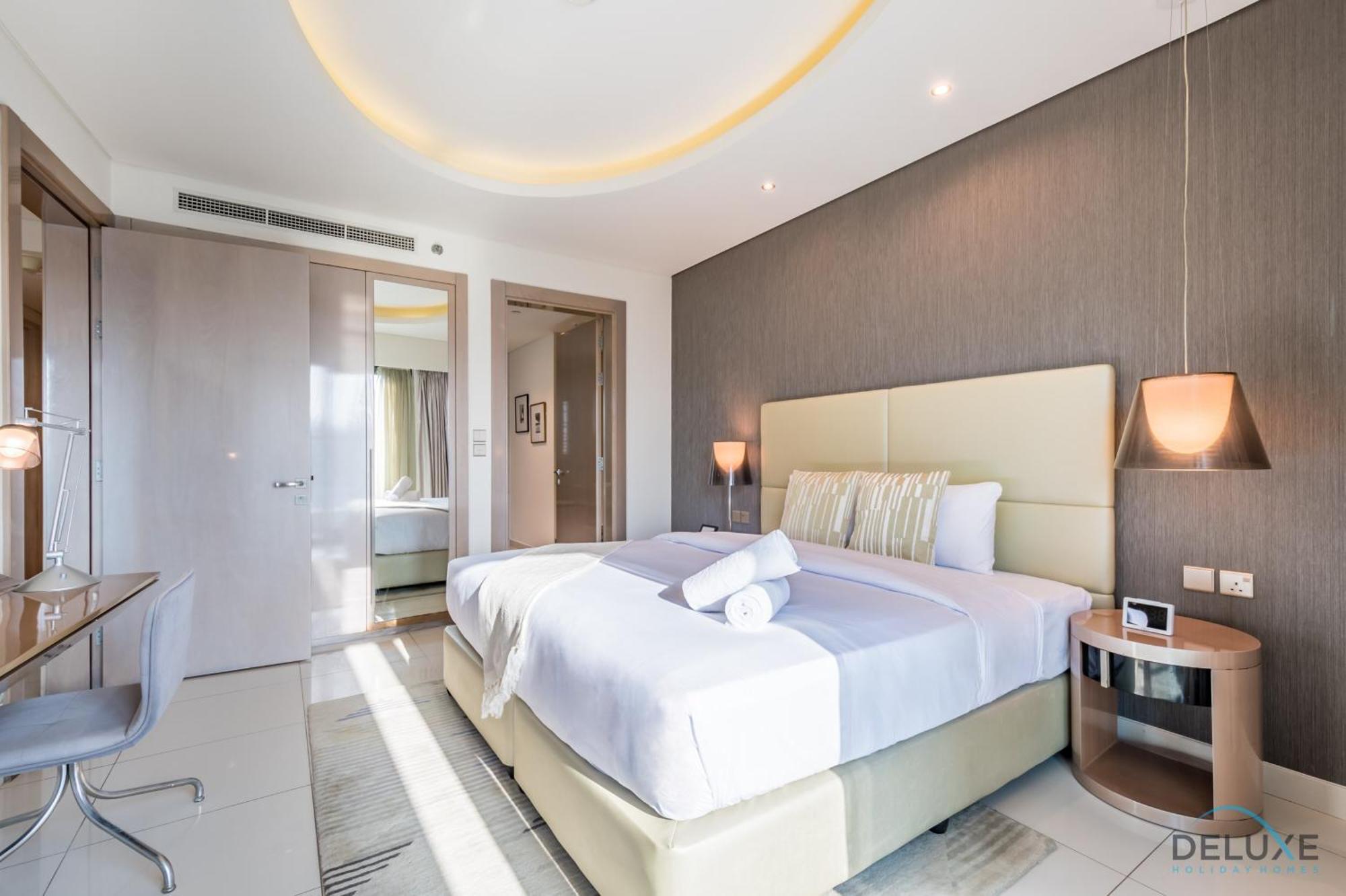 Daire Stylish 1br In Damac Towers By Paramount B, Business Bay By Deluxe Homes *