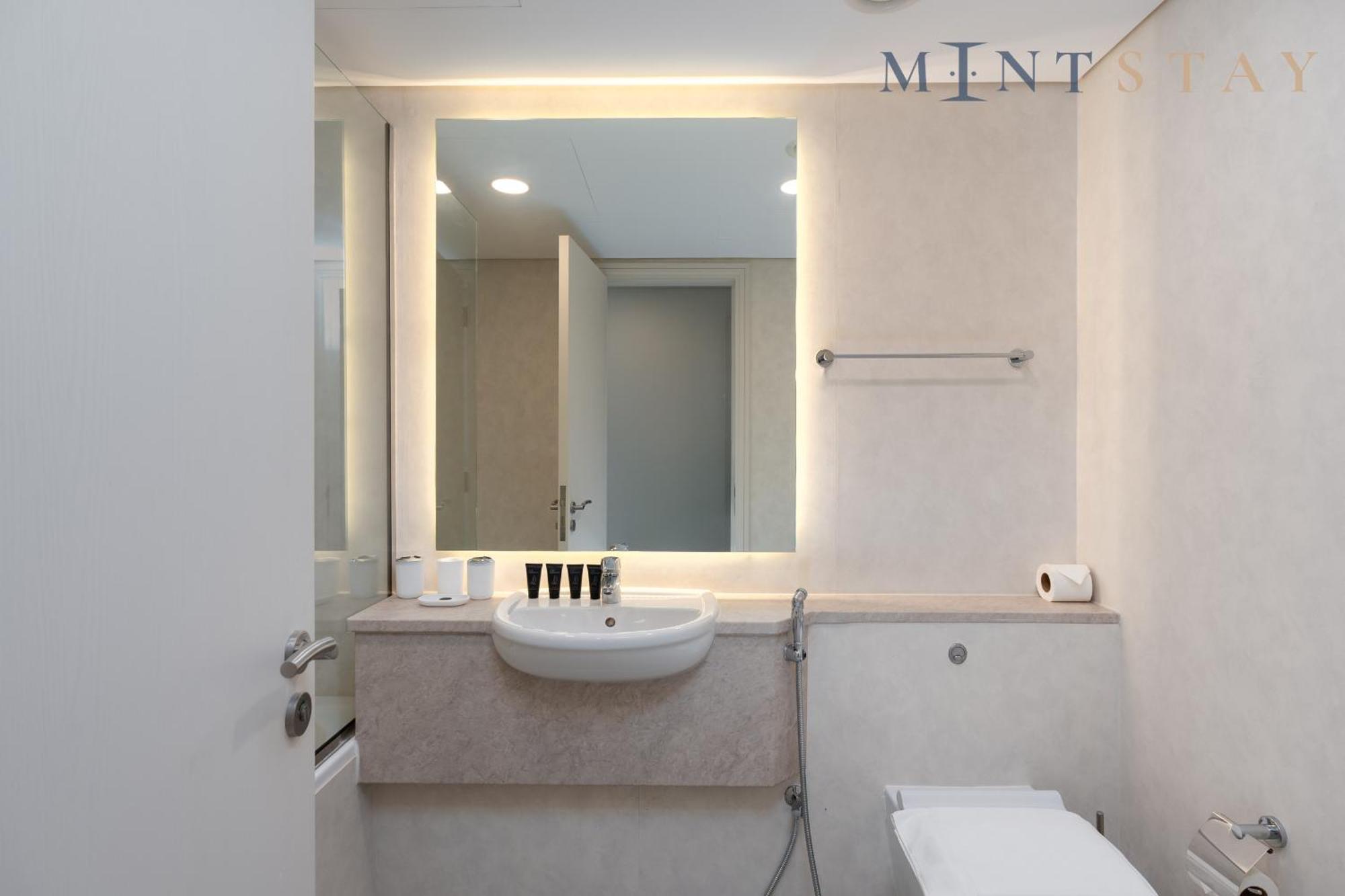 Apartment Sky Gardens, Park Avenue, Difc - Mint *