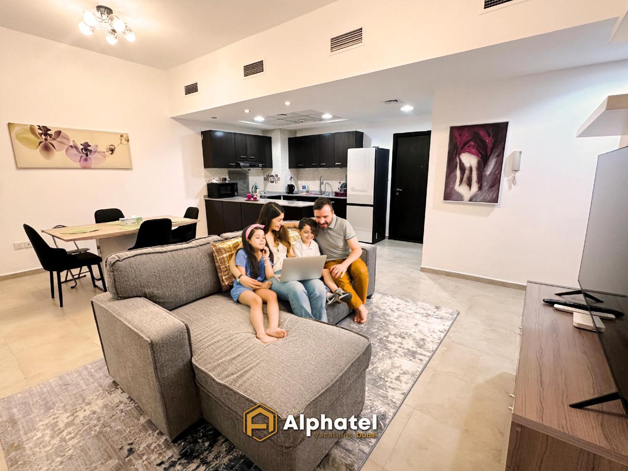2-bedroom In Remraam Community - - By Alphatel Vacations