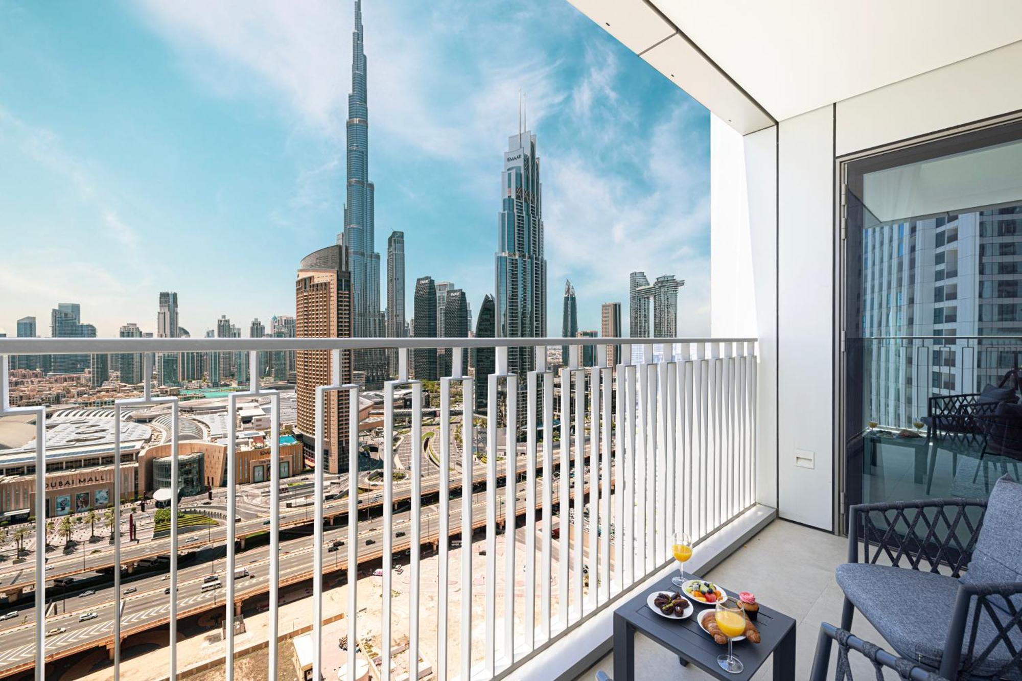 Luxury Family Friendly 5mn Walk To Mall Apartment Dubai