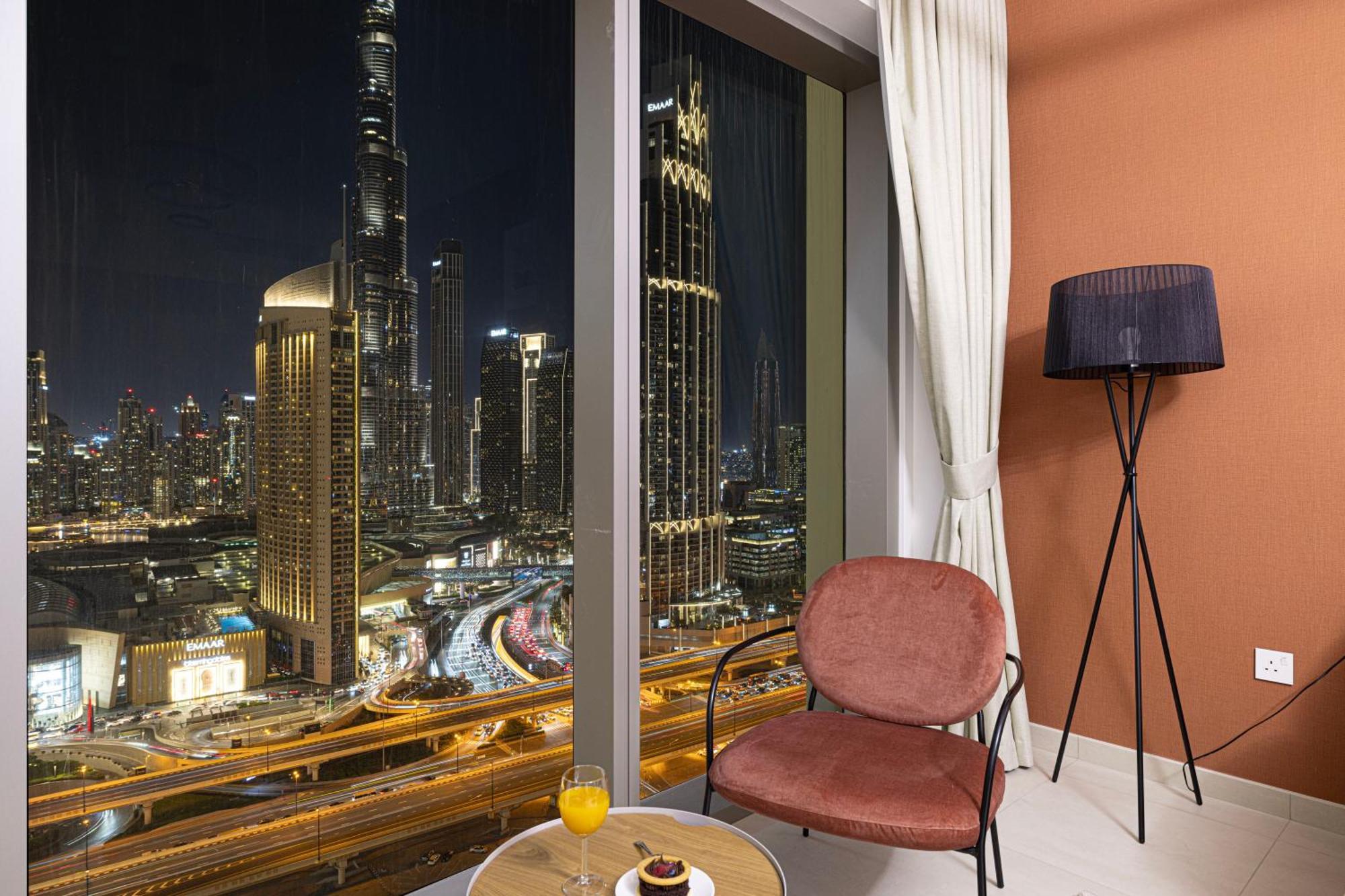 Luxury Family Friendly 5mn Walk To Mall Apartment *