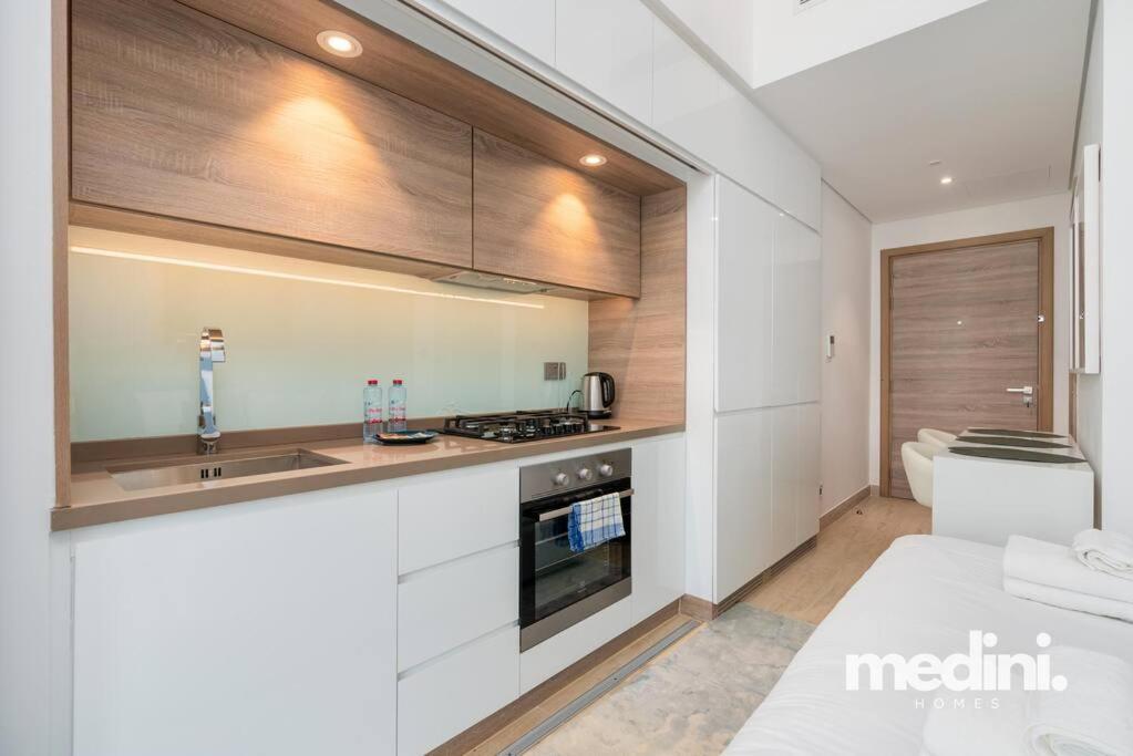 One - Marina - Pool, Sauna, Hammam And Gym Apartment