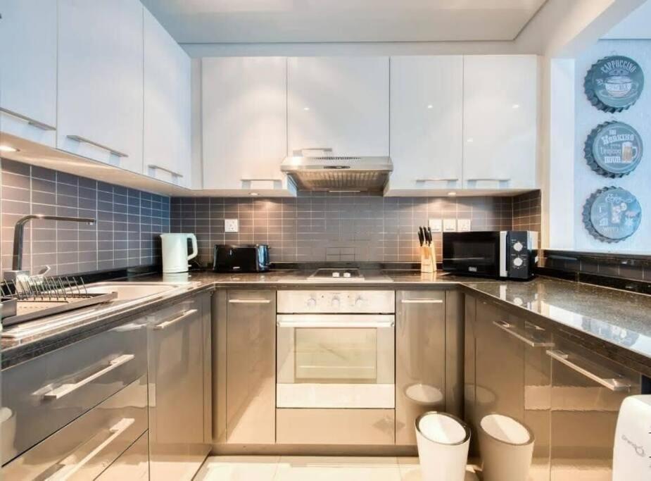 Bright & Serene Flat In The Marina, By Only Apartment Dubai