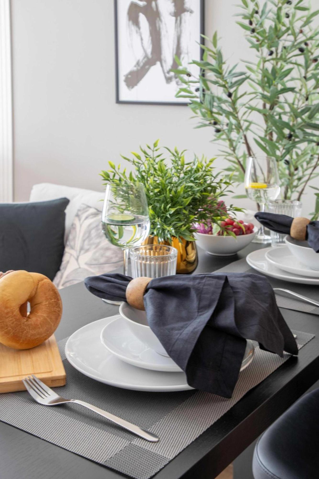 Apartment Frank Porter - Oakley Square Residences *