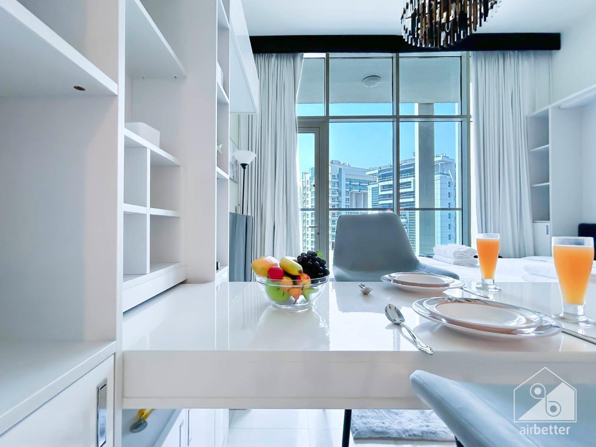 Chic Retreat In Business Bay Dubai