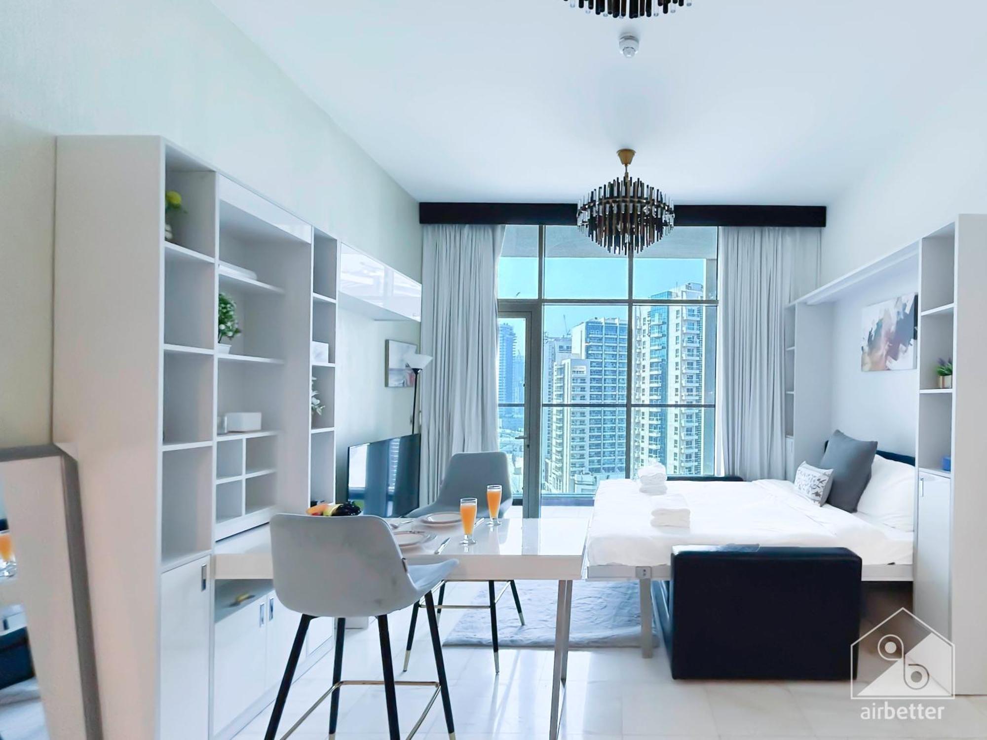 Chic Retreat In Business Bay Apartment Dubai