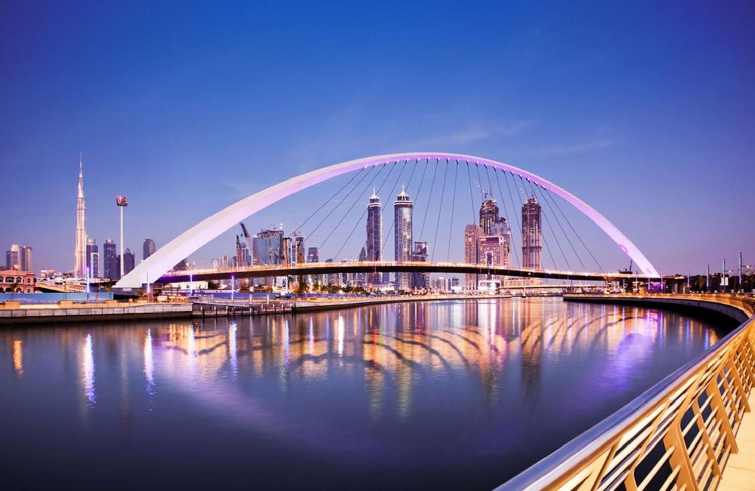 Nomad Partition In Barsha Heights 3 Mins To Icm Metro Homestay