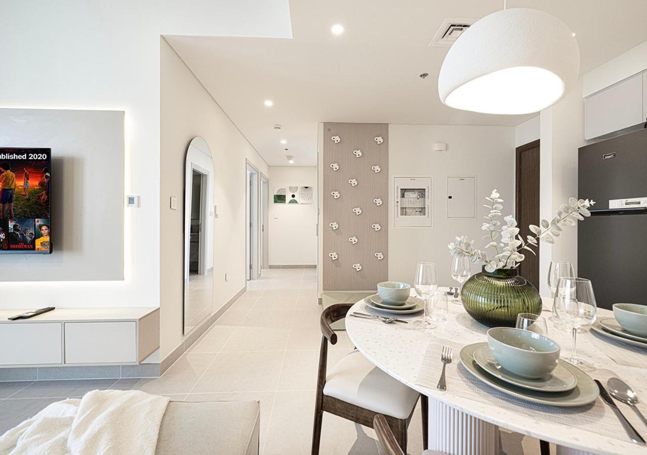 Kinfolk Homes - 5-star Family Stay, 8 Minutes Walk To Mall & Burj Khalifa