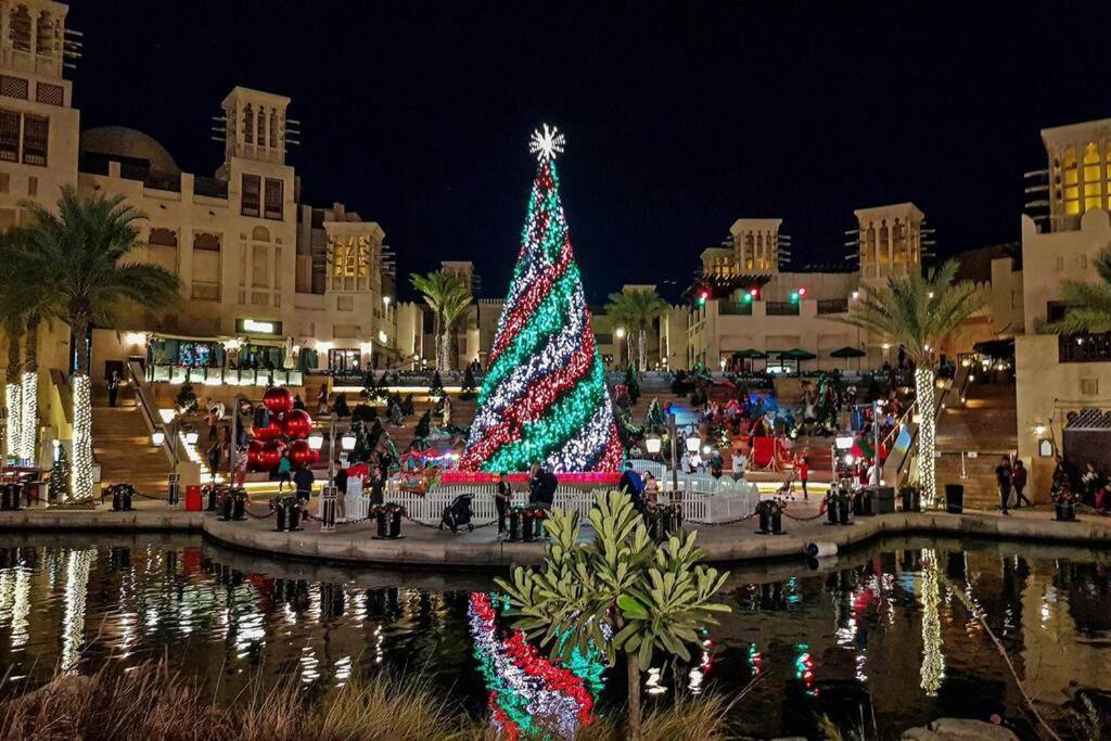 Apartment Kinfolk Homes - 5-star Family Stay, 8 Minutes Walk To Mall & Burj Khalifa Dubai