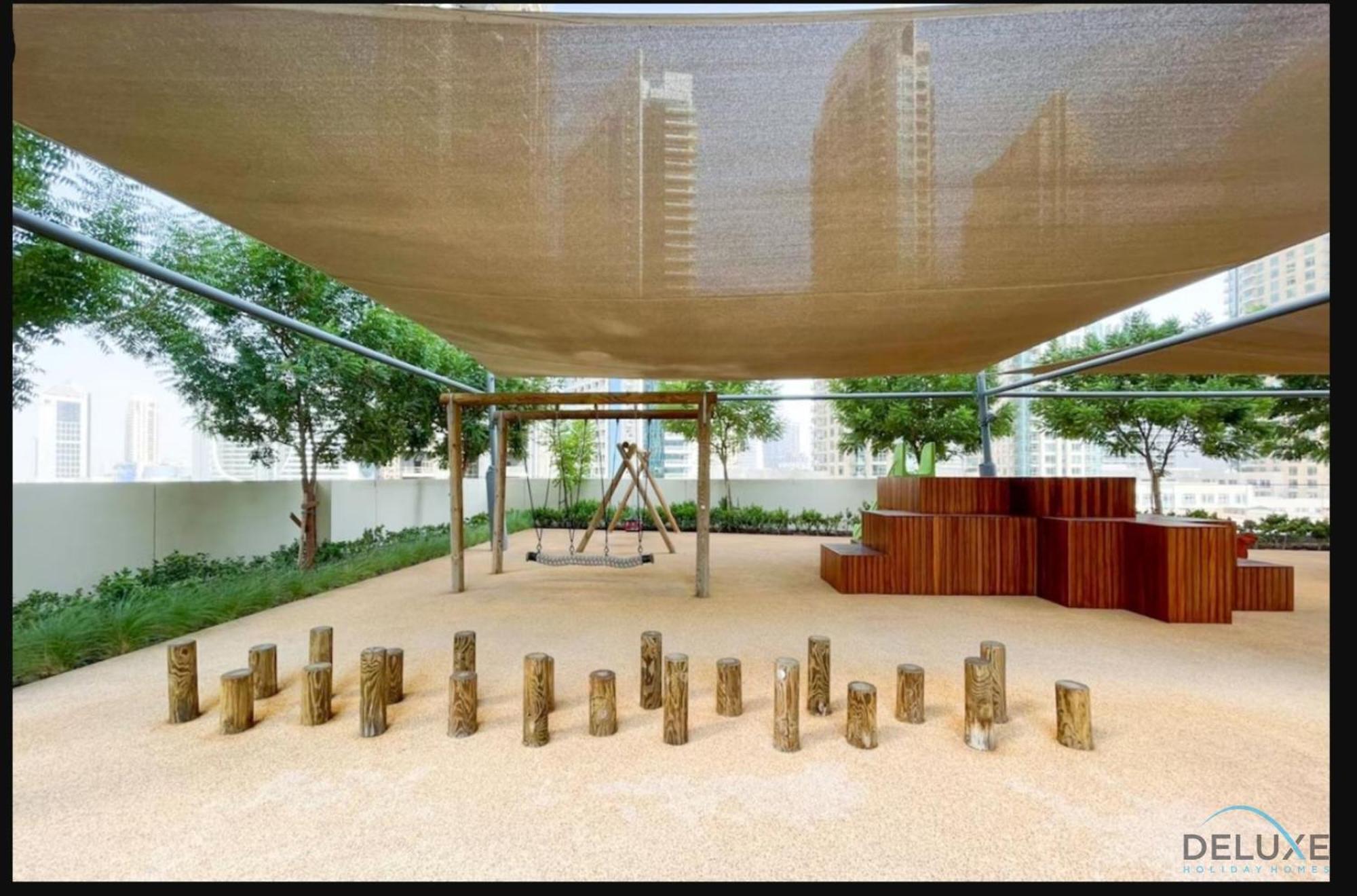 Grand 2br With Burj Khalifa View In Burj Royale, Downtown By Deluxe Homes * Dubai