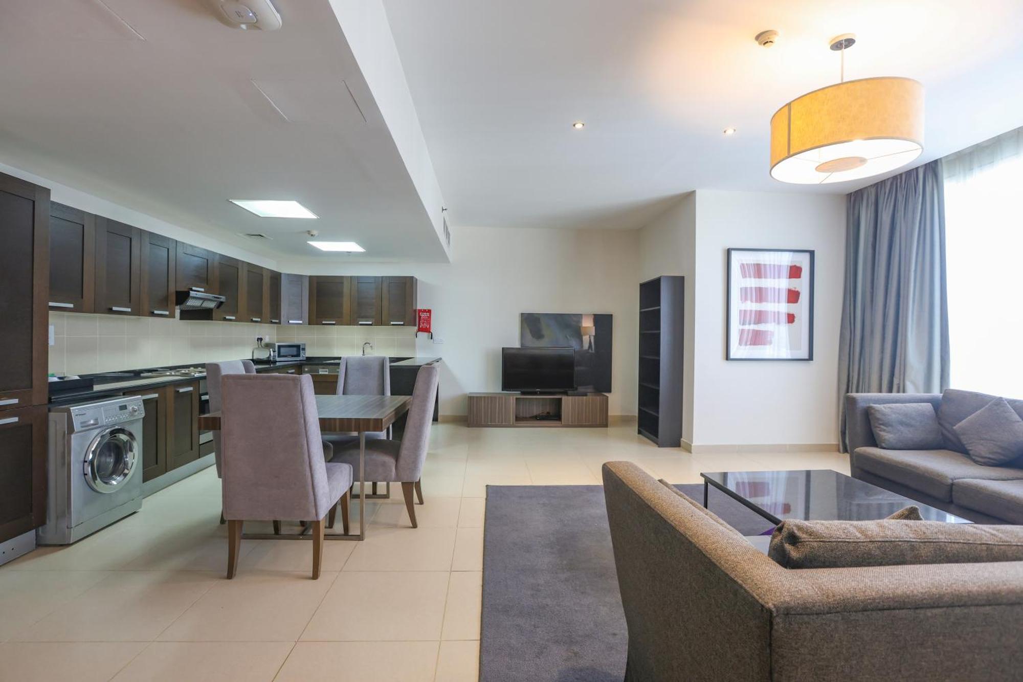 Aparthotel Nassima Tower 5*