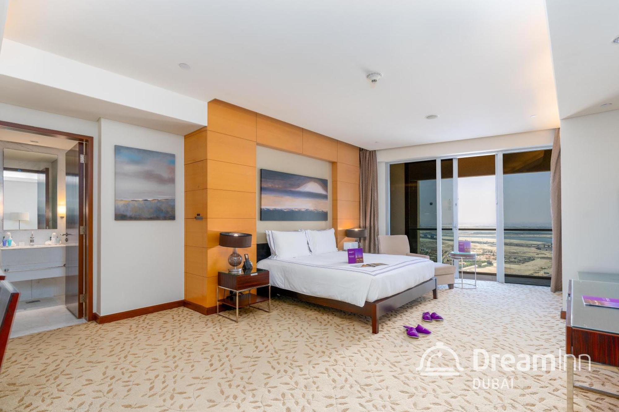 Dream - Fashion Avenue Residences Formerly Address Mall Apartment Dubai