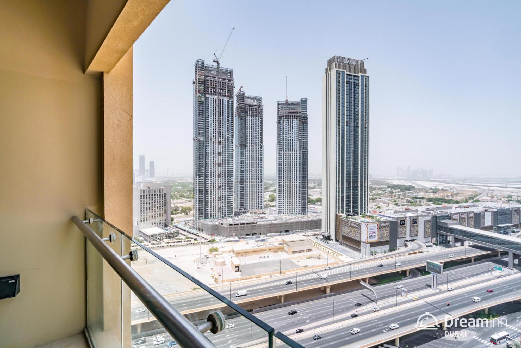 Dream - Fashion Avenue Residences Formerly Address Mall Apartment