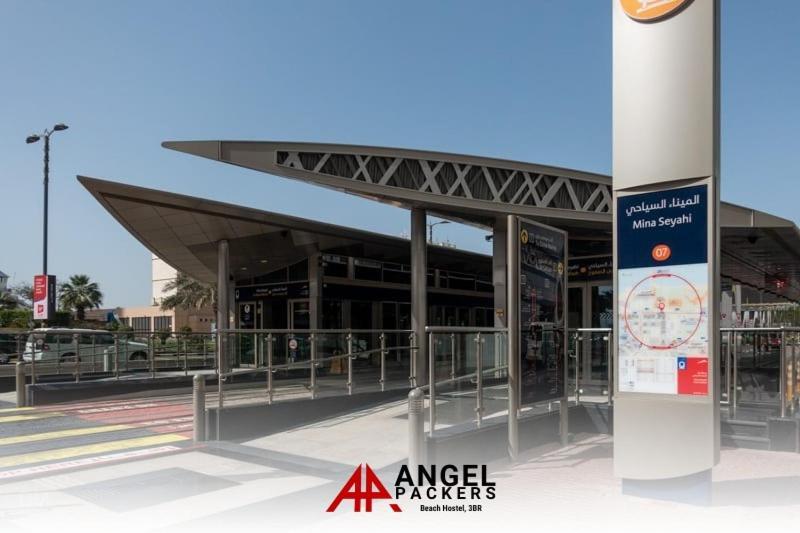 Angel Packers With Seaview In Marina Walk Hostel