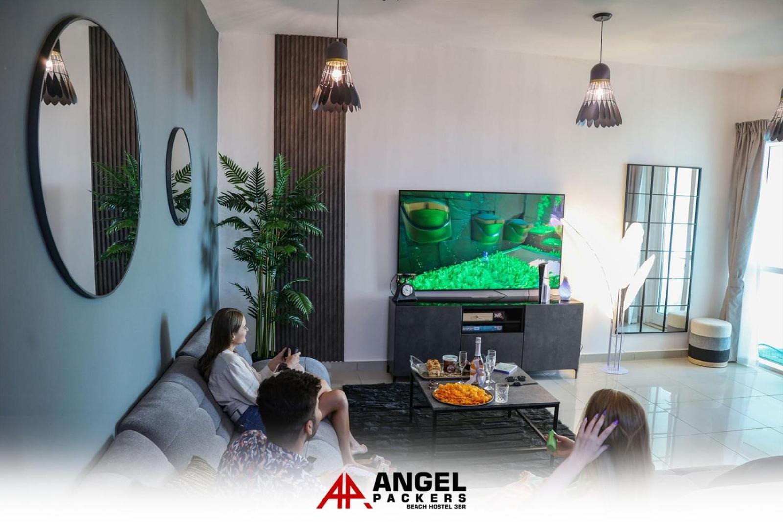 Hostel Angel Packers With Seaview In Marina Walk *