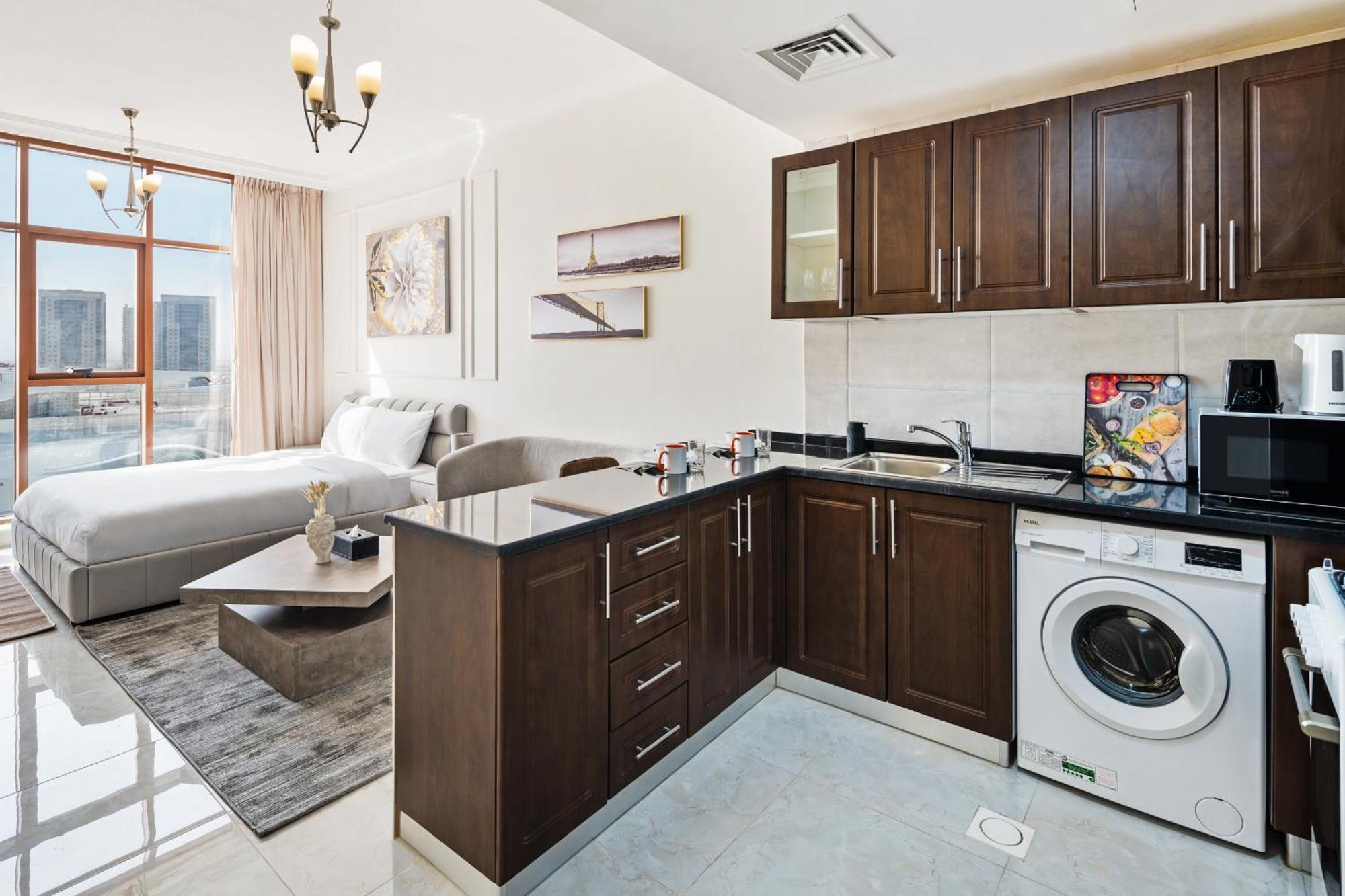 Cozy Near Silicon Oasis Hotspots Apartment *