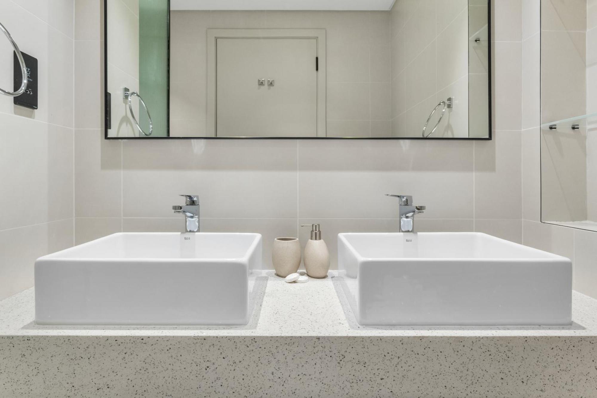 Seaside Lux Retreat 2-br Private *