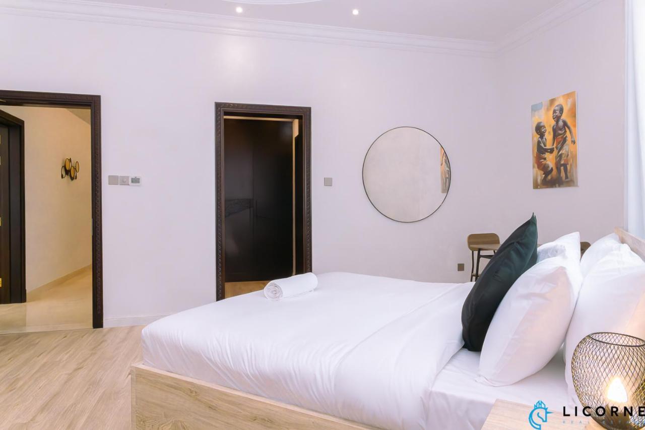 Full Moon Guest house *
