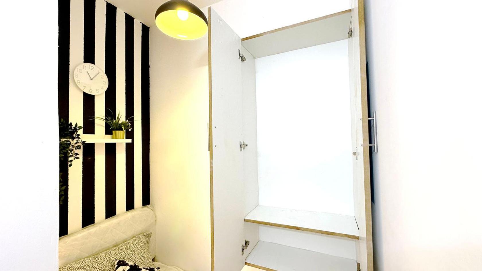 Cozy Corner Partition Near Burjuman Metro Hospedagem domiciliar Dubai