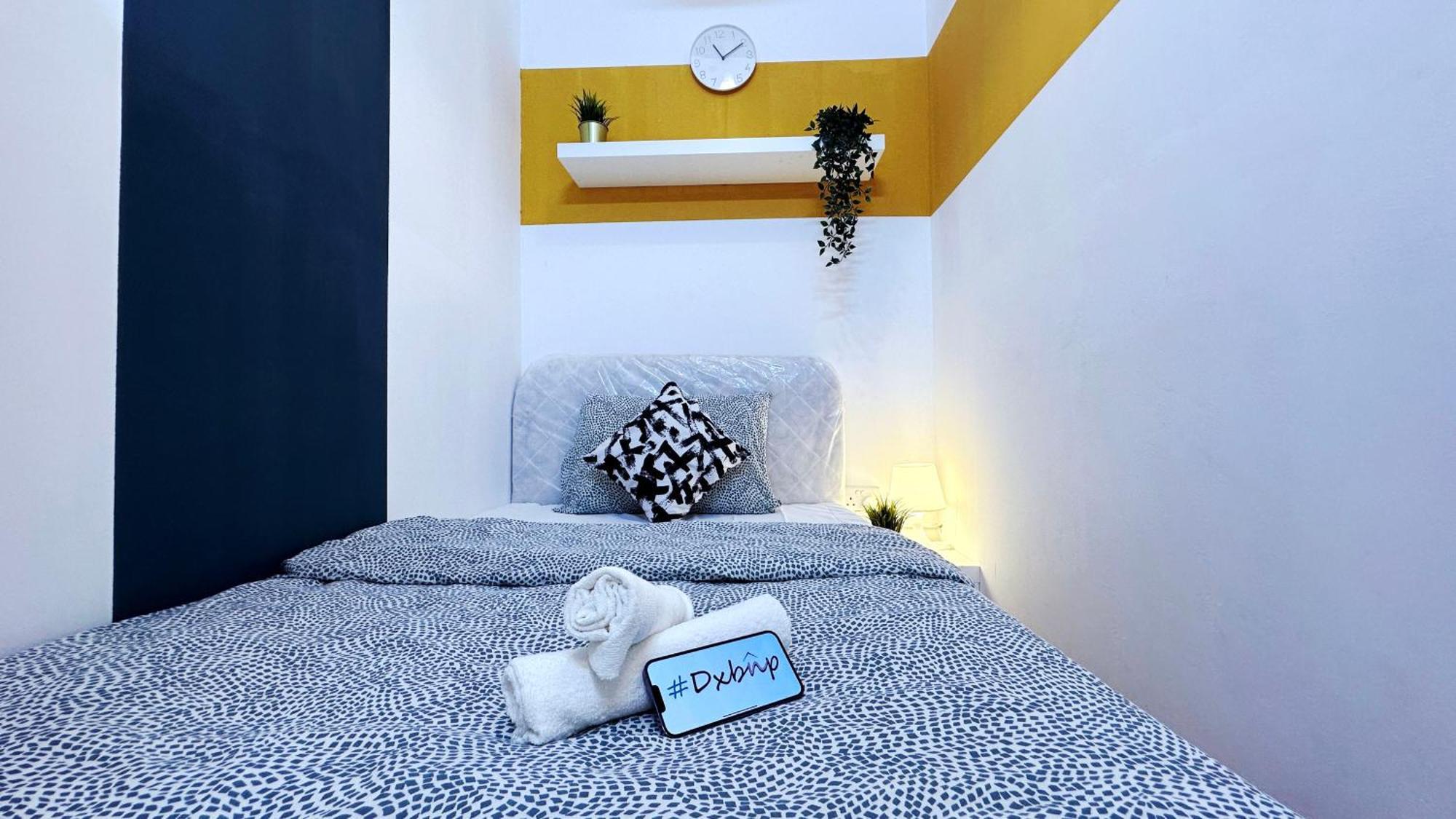 Blissful Partition In Bur Near Burjuman Metro Homestay