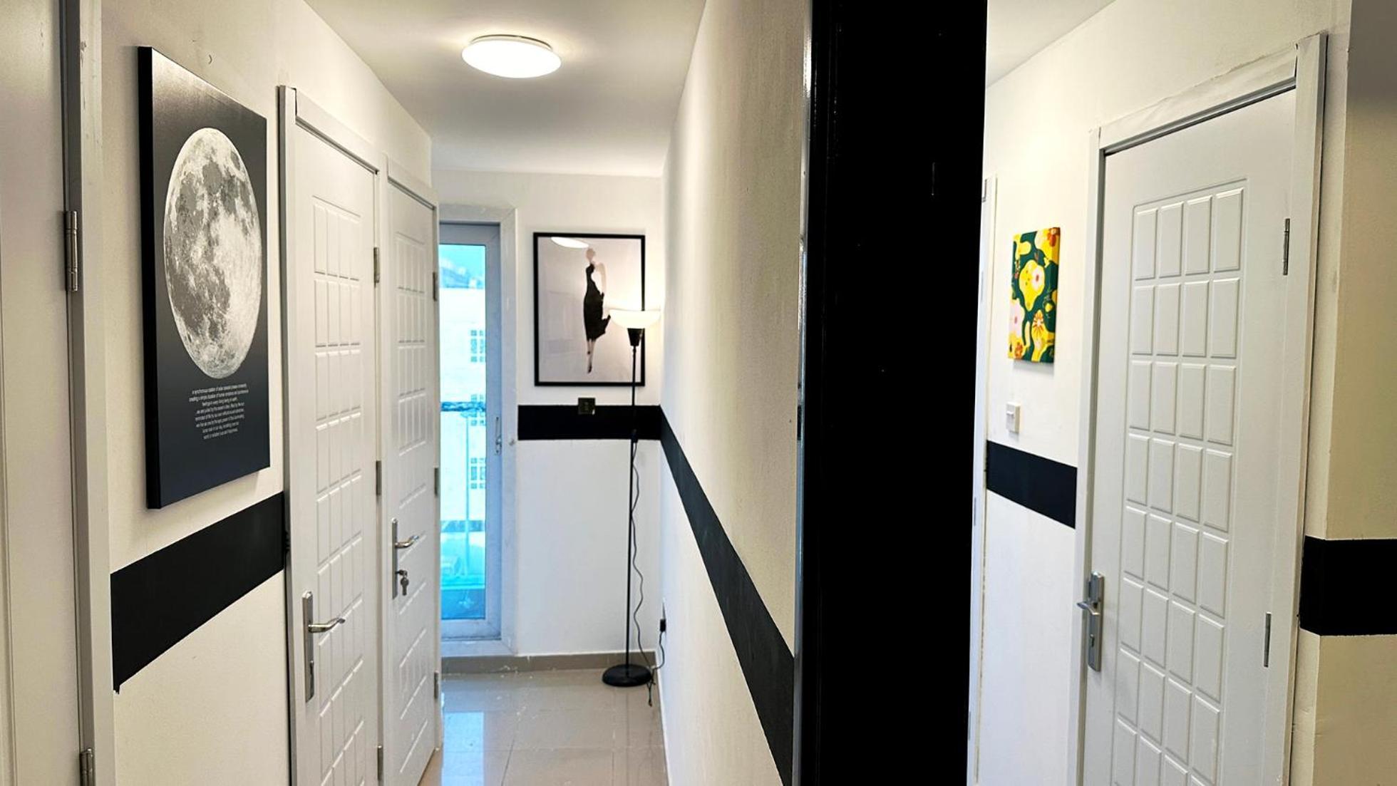 Homestay Blissful Partition In Bur Near Burjuman Metro Dubai